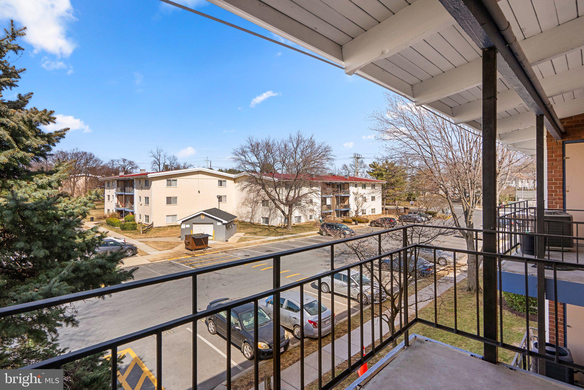 MARYLAND FARMS CONDO - Residential