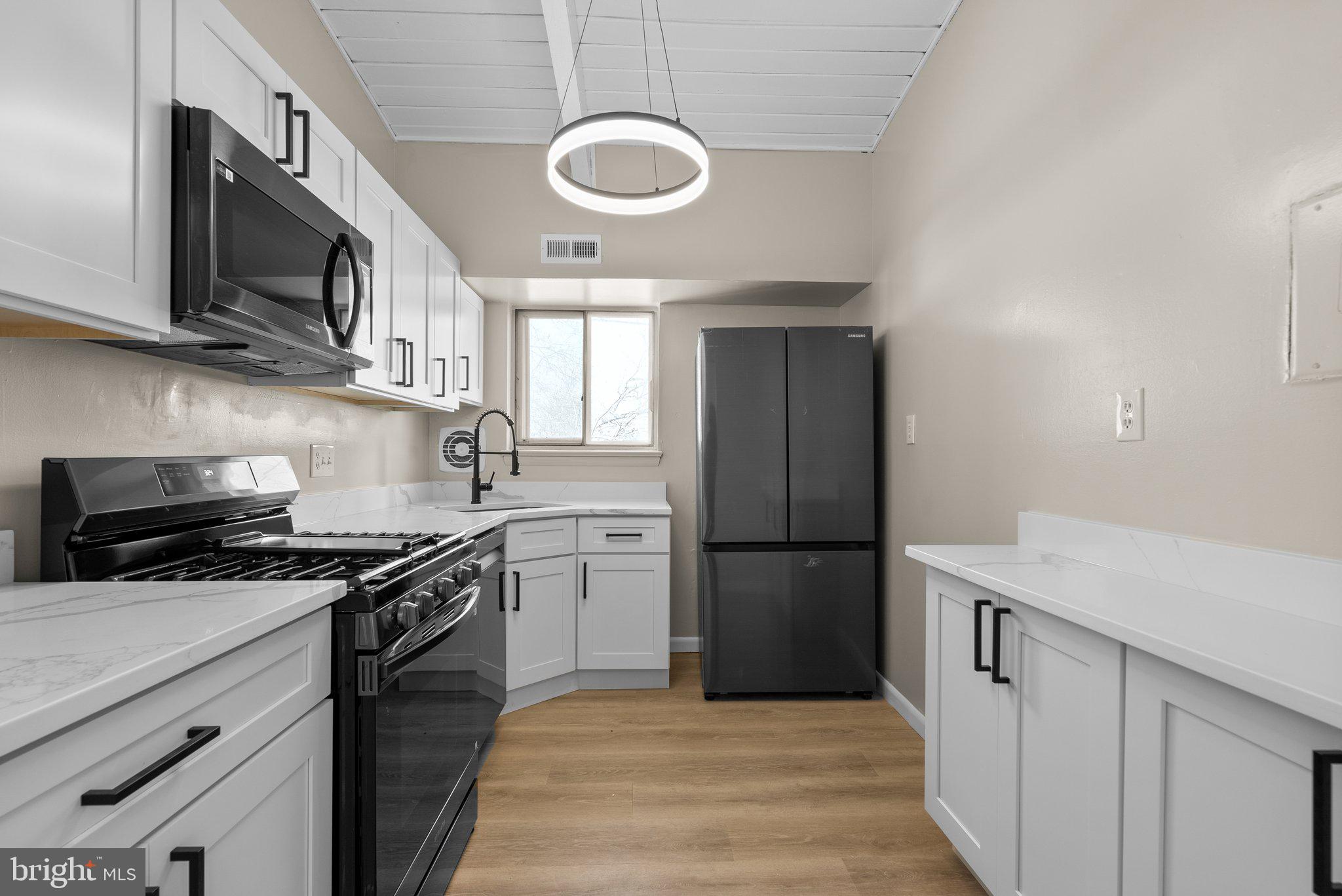 MARYLAND FARMS CONDO - Residential