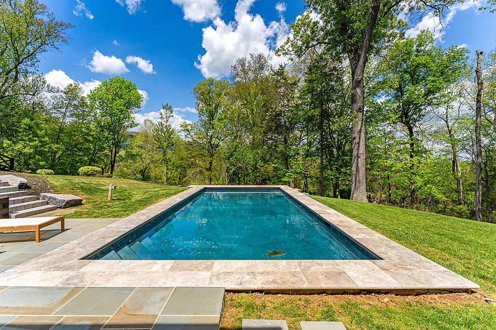 SANDY HOOK - Residential