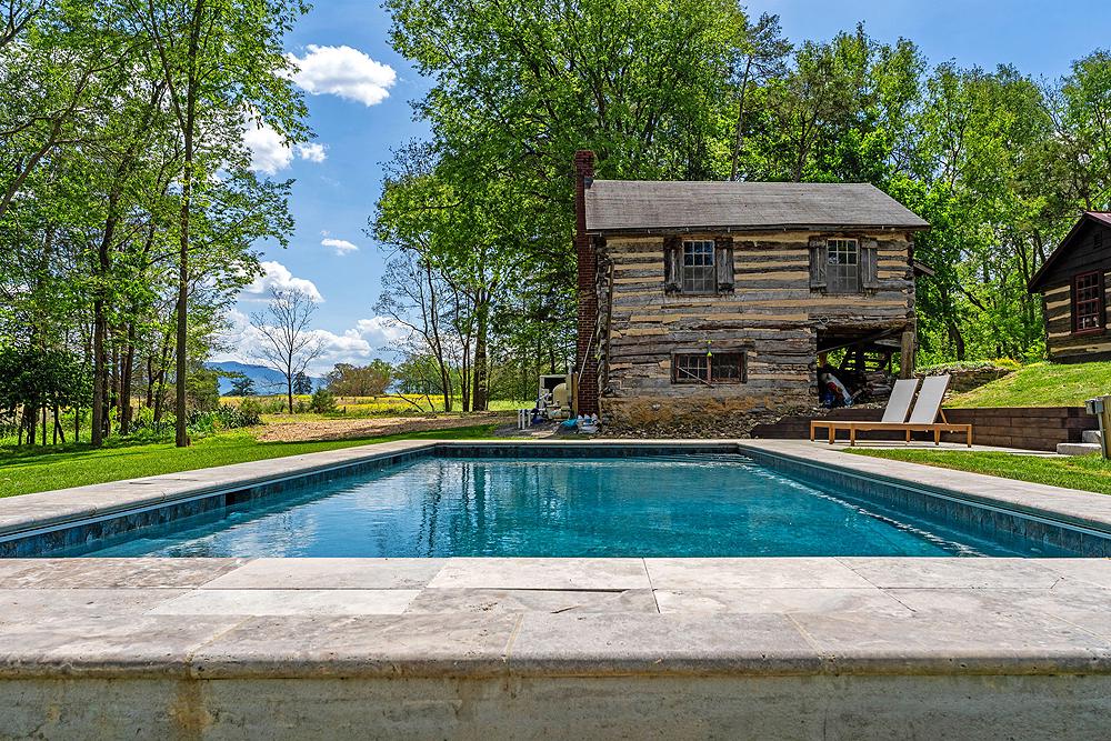 SANDY HOOK - Residential