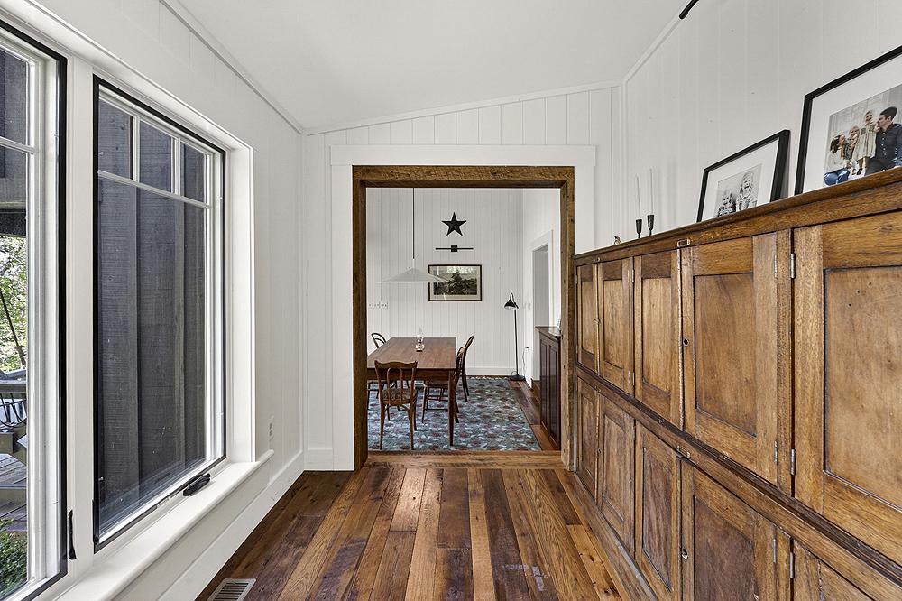 SANDY HOOK - Residential