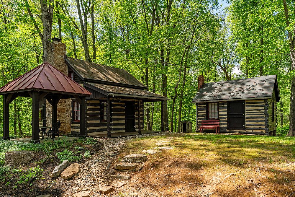 SANDY HOOK - Residential
