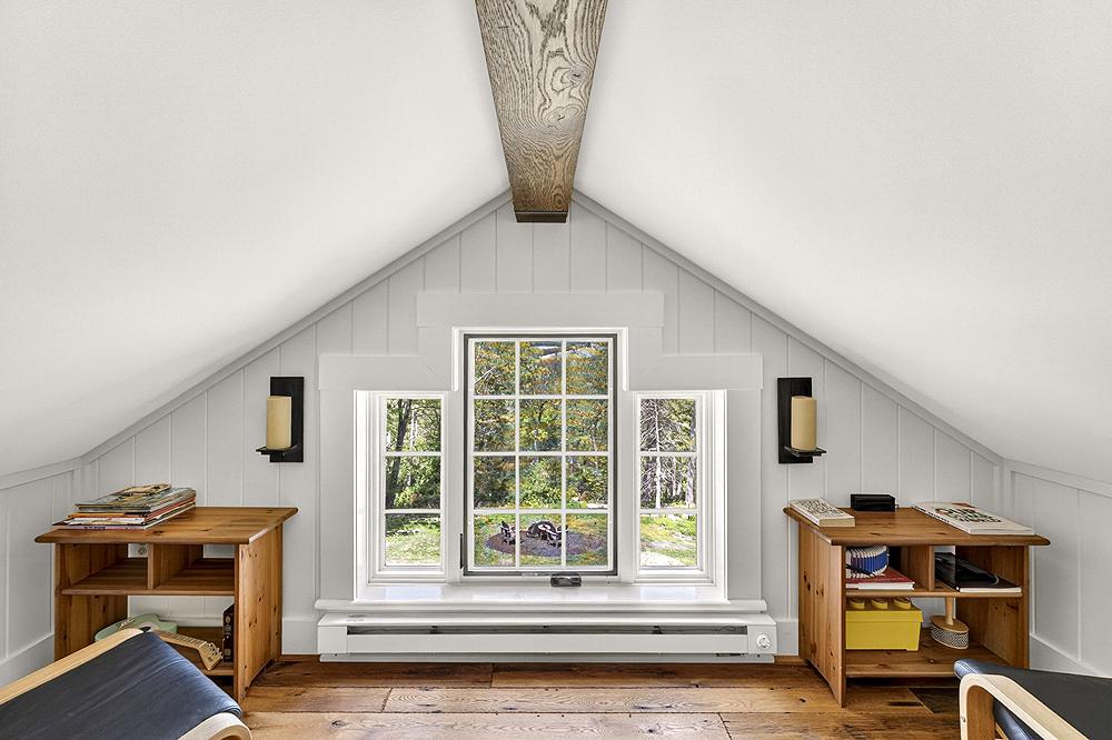 SANDY HOOK - Residential