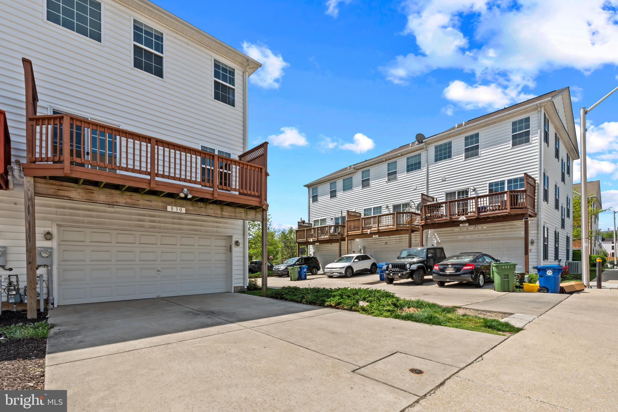 CAMDEN CROSSING - Residential