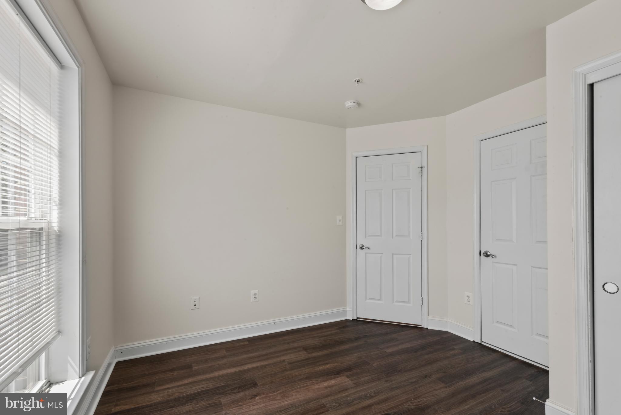 CAMDEN CROSSING - Residential