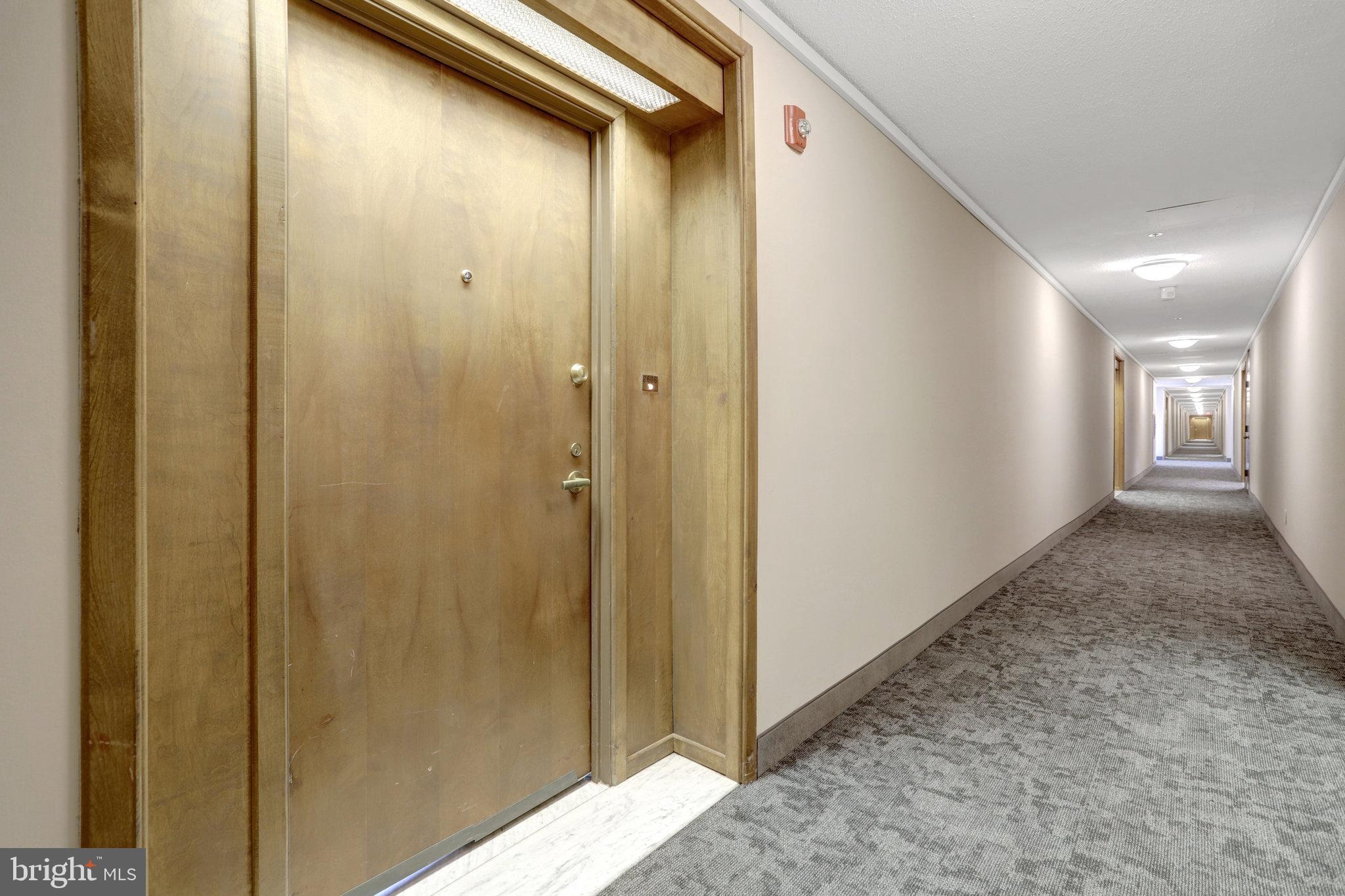 SKYLINE SQUARE CONDO - Residential