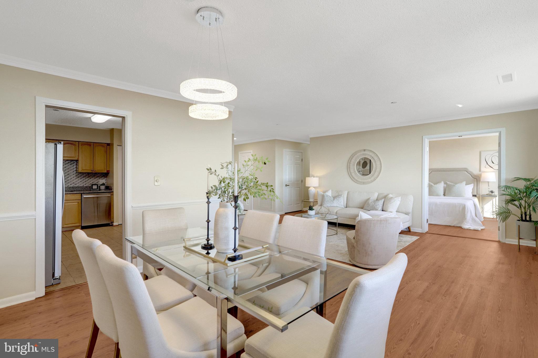 SKYLINE SQUARE CONDO - Residential