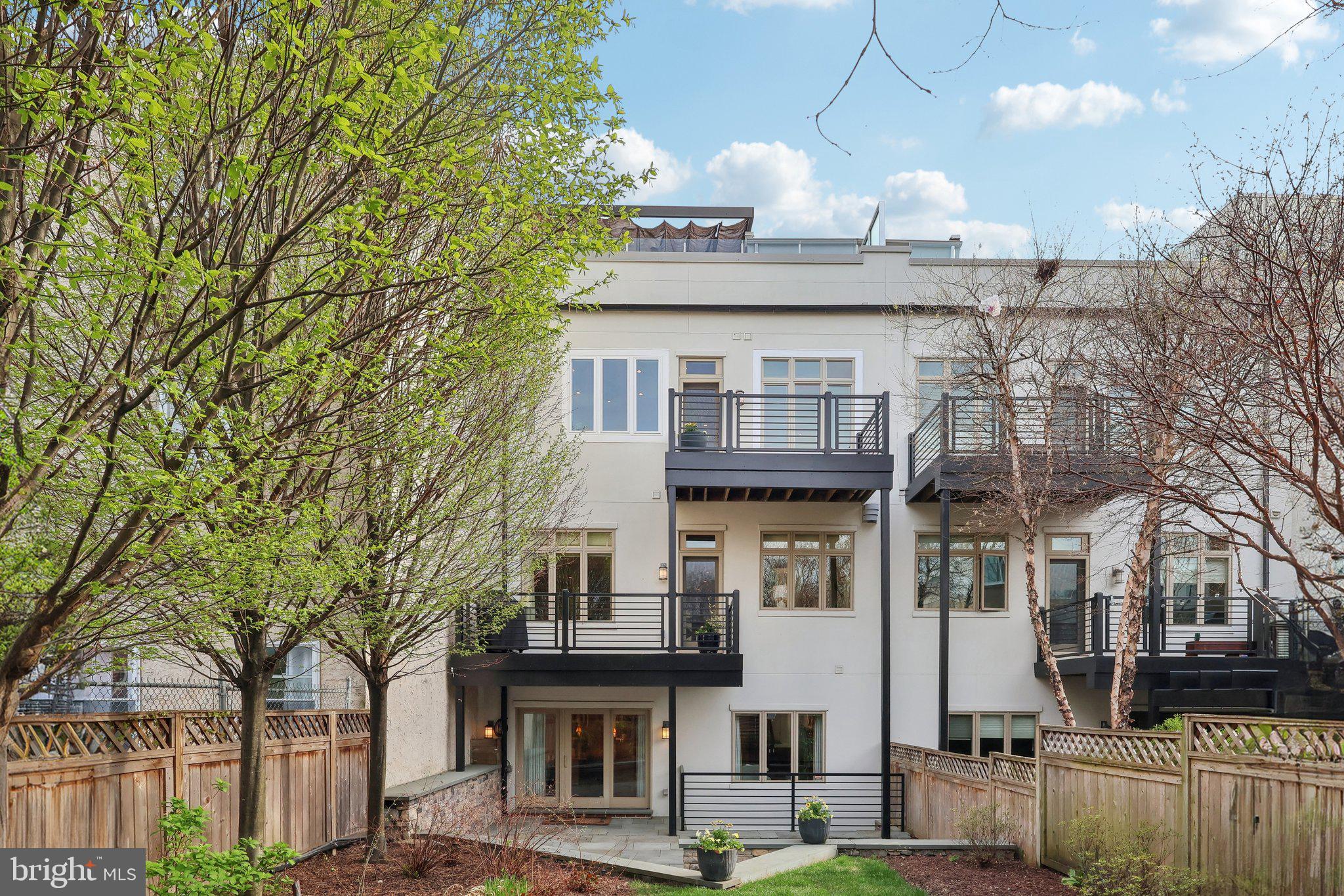 GRADUATE HOSPITAL - Residential