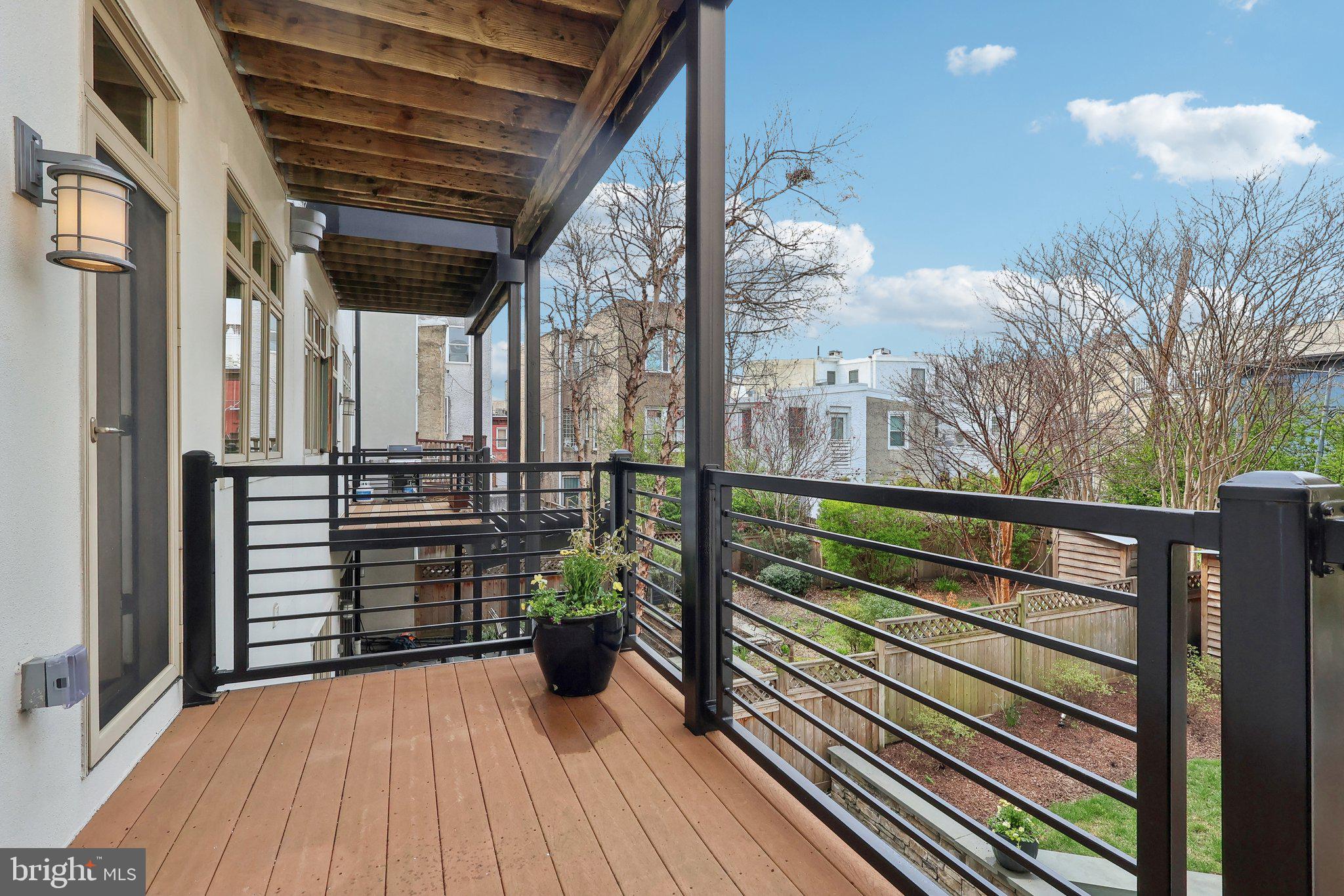 GRADUATE HOSPITAL - Residential