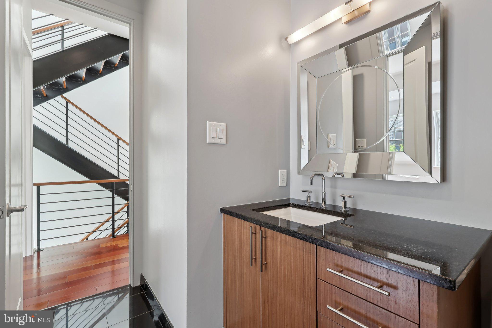 GRADUATE HOSPITAL - Residential