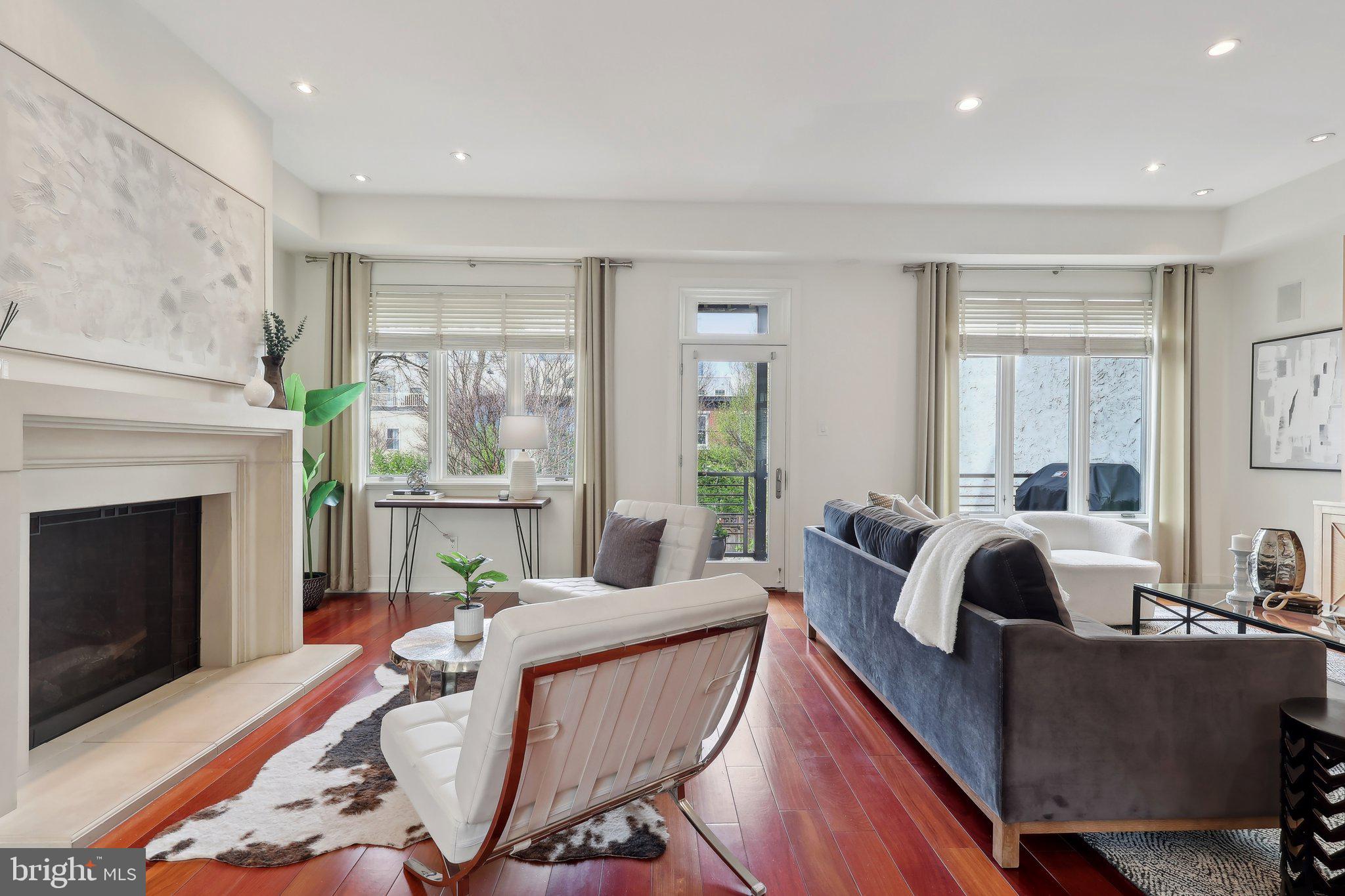 GRADUATE HOSPITAL - Residential