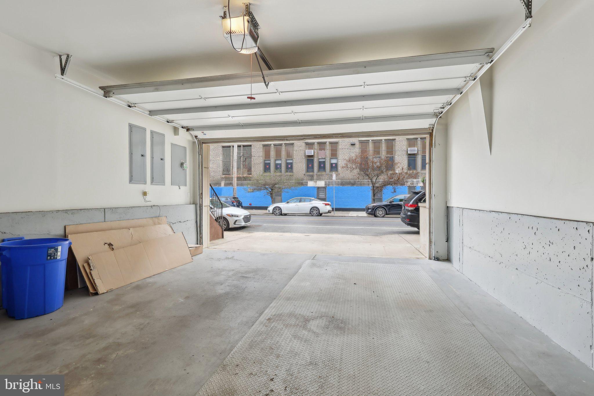 GRADUATE HOSPITAL - Residential