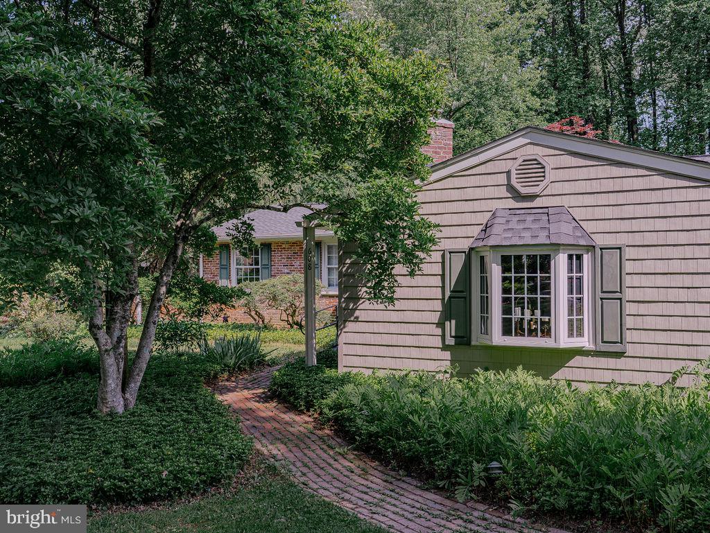 WHITFORD HILLS - Residential