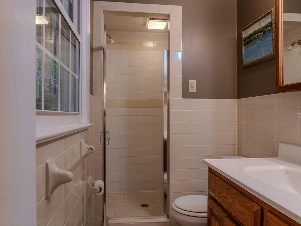 WHITFORD HILLS - Residential