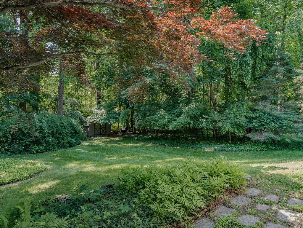 WHITFORD HILLS - Residential