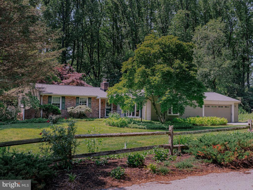 WHITFORD HILLS - Residential