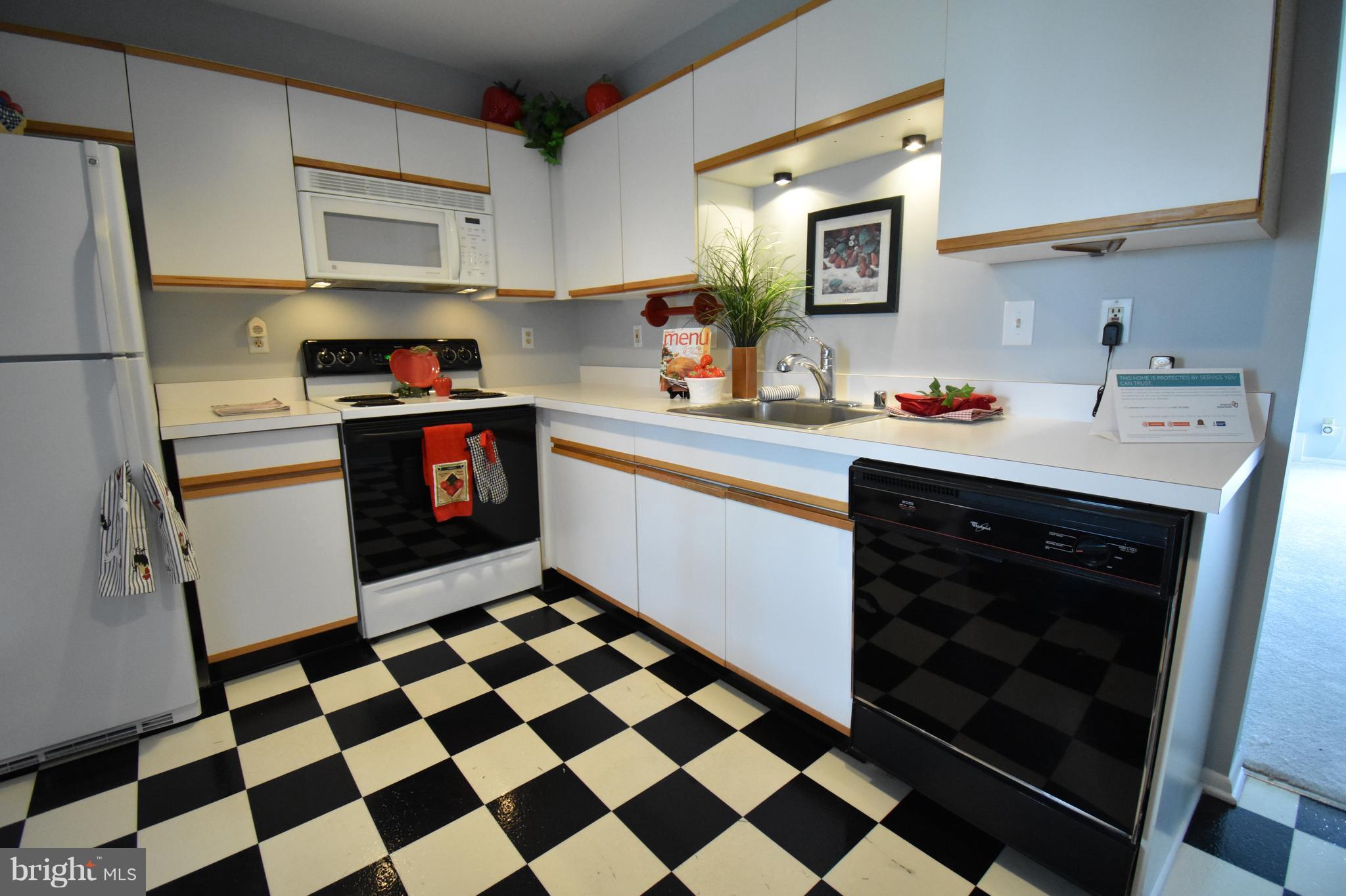 VILLAGE OF PAWNEE - Residential