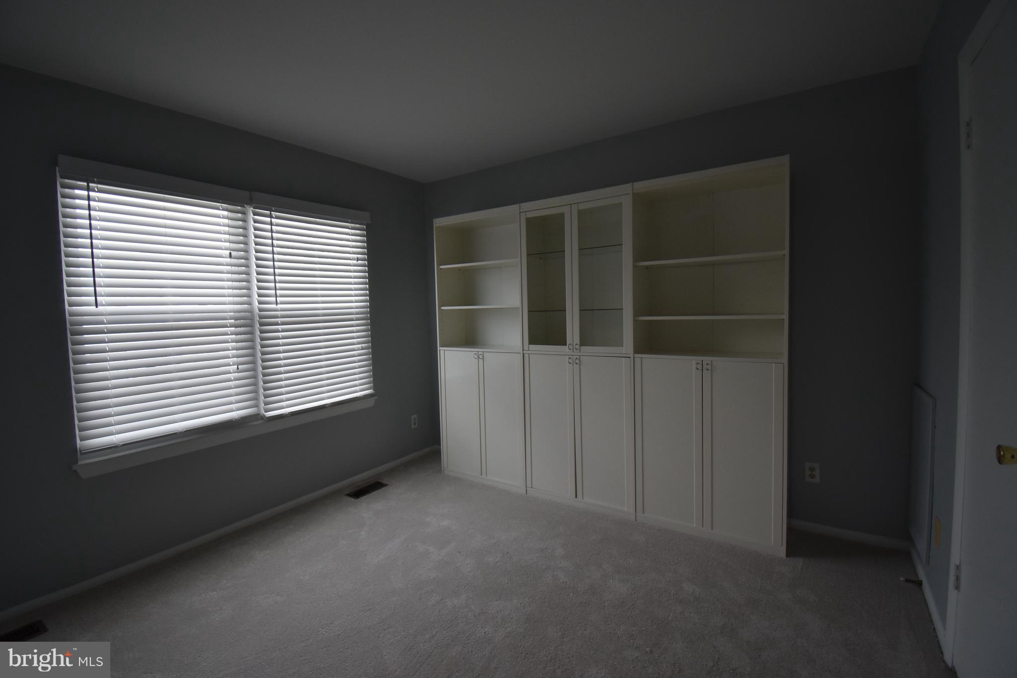 VILLAGE OF PAWNEE - Residential