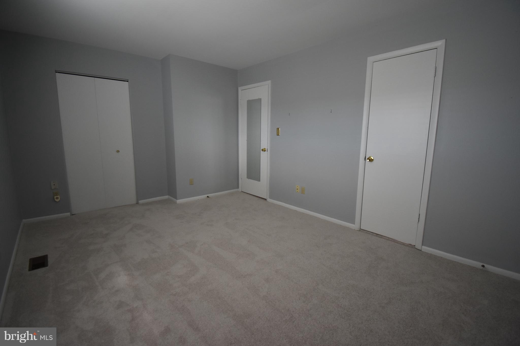 VILLAGE OF PAWNEE - Residential