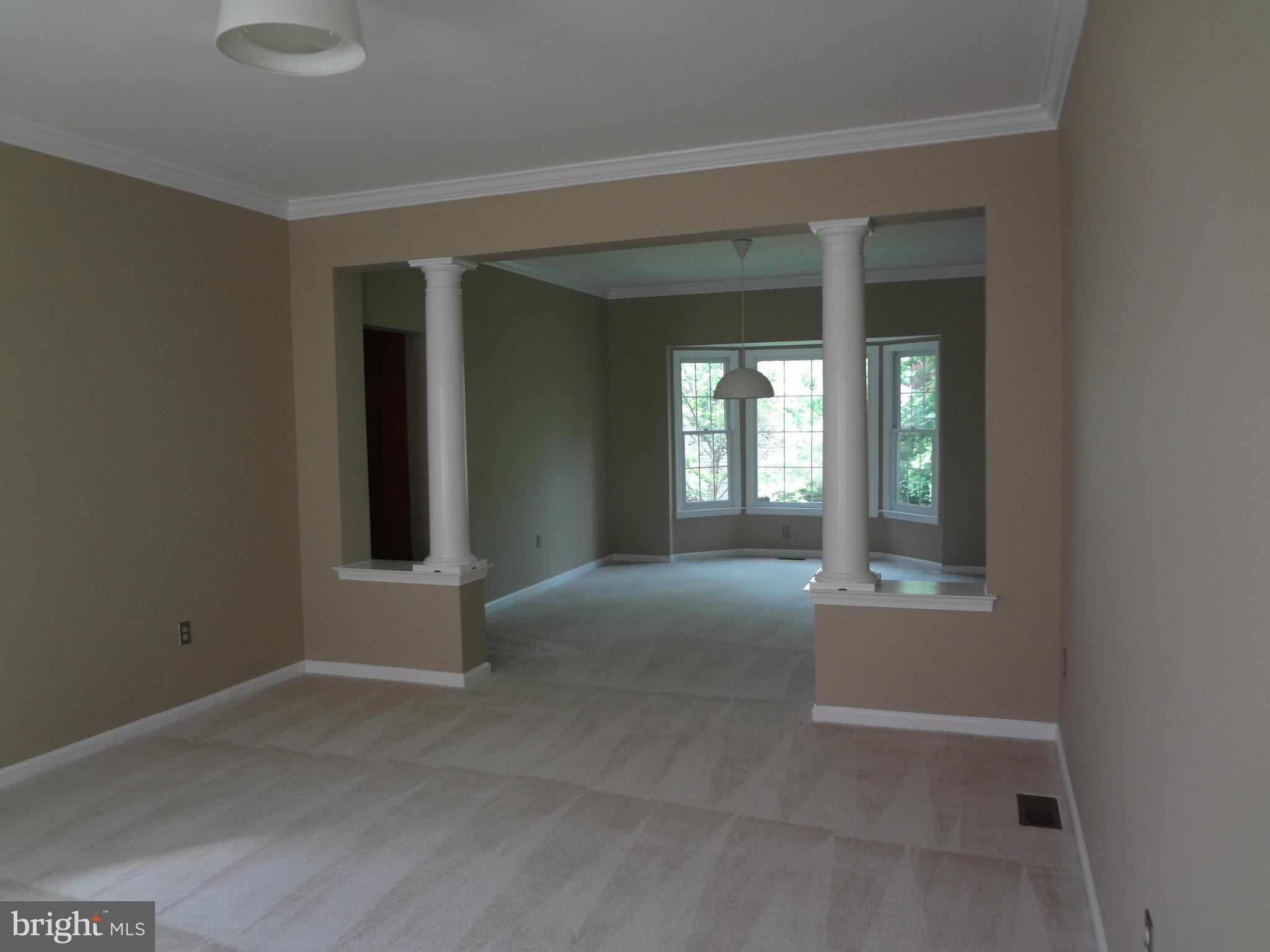 SUMMERWOOD - Residential