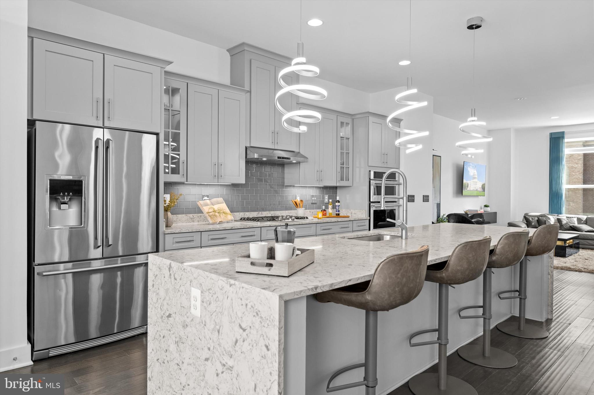 SM ONE LOUDOUN CONDO - Residential