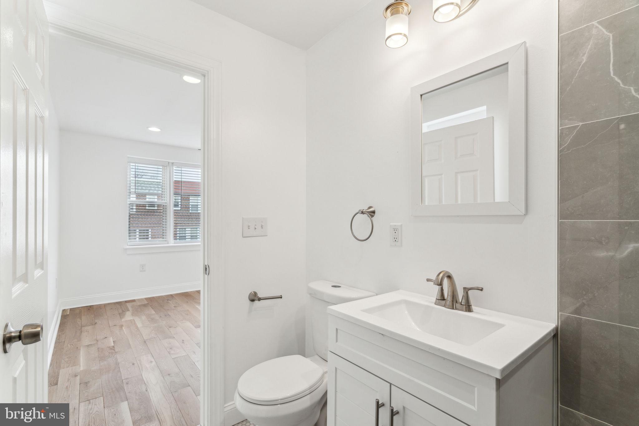 RICHMOND - Residential