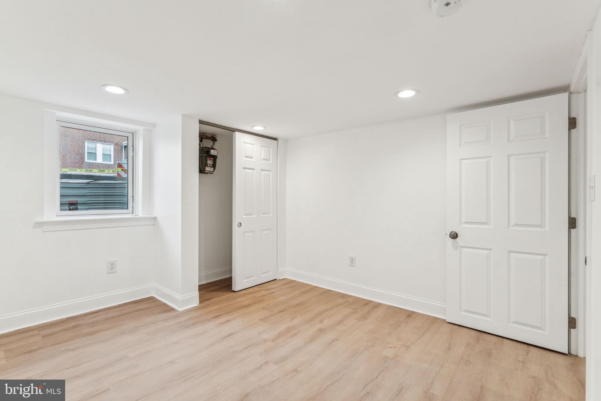 RICHMOND - Residential