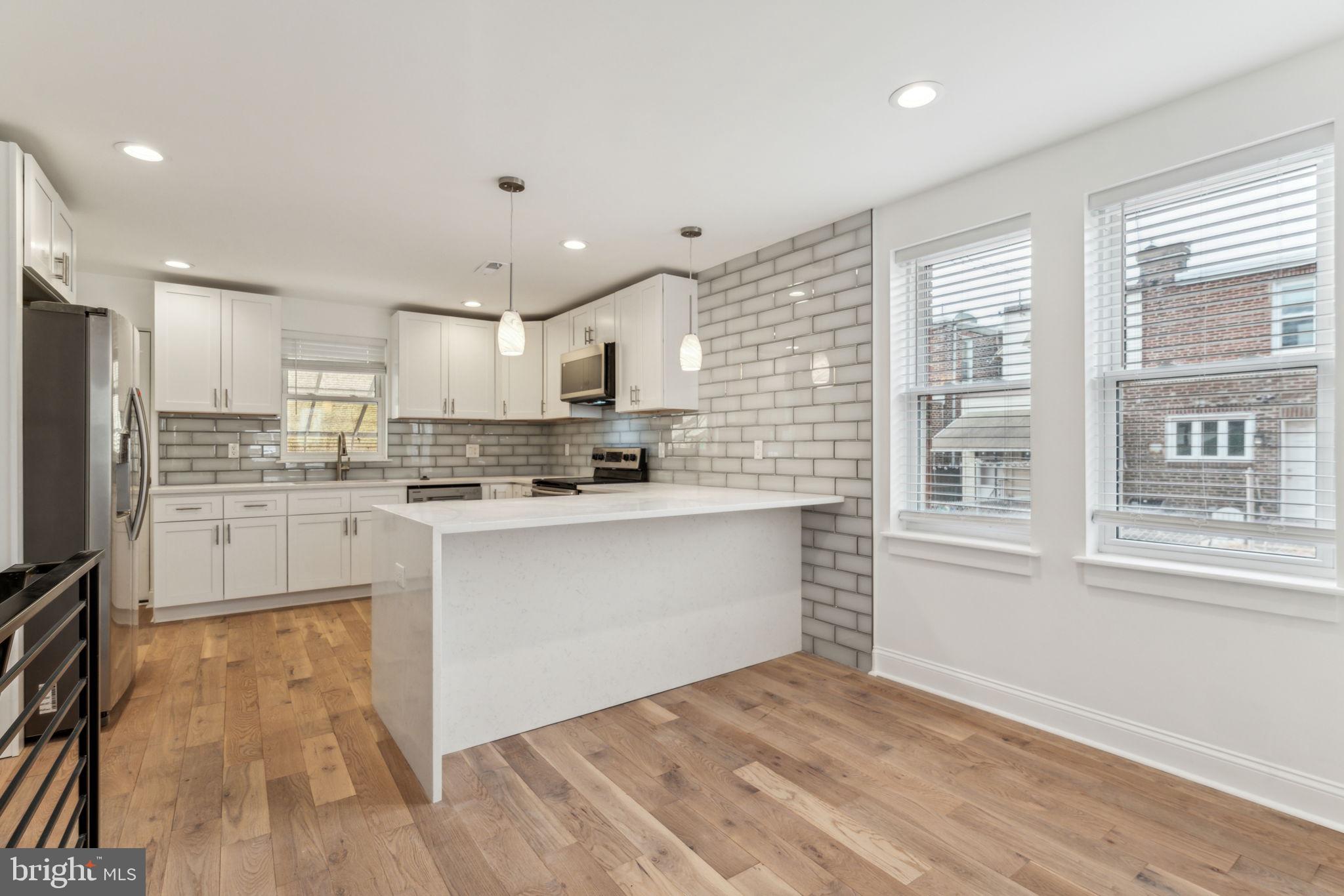 RICHMOND - Residential