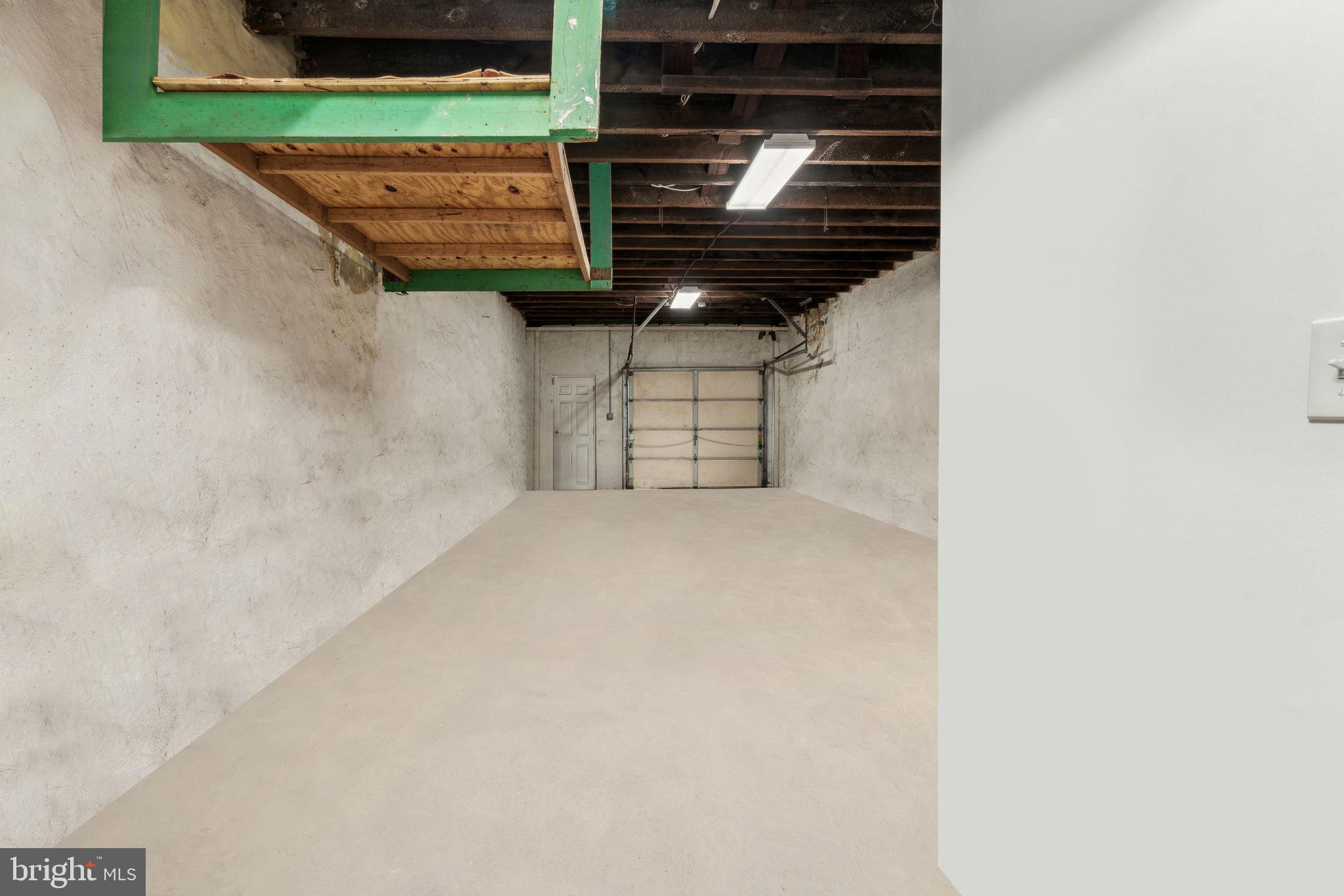 RICHMOND - Residential