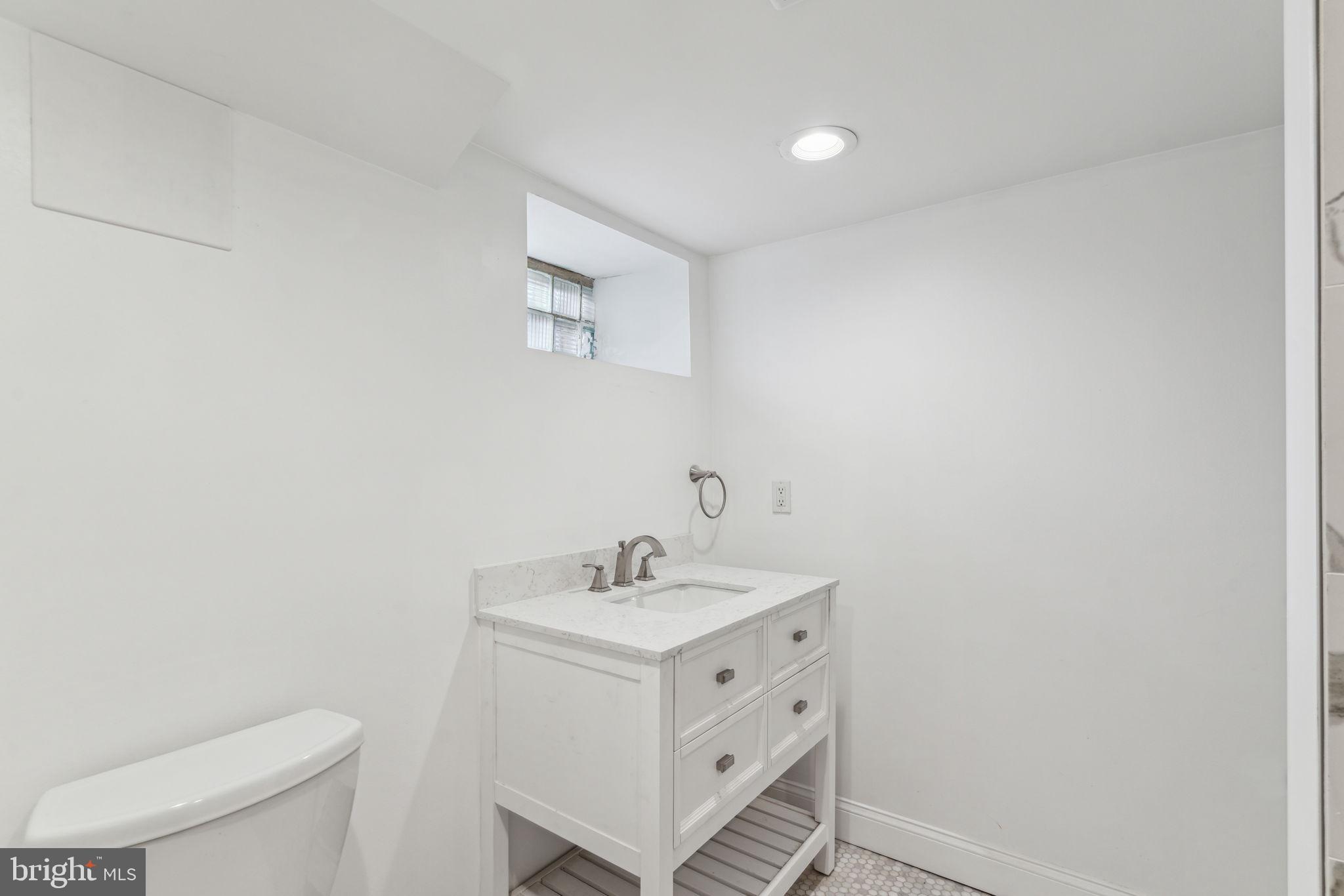 RICHMOND - Residential