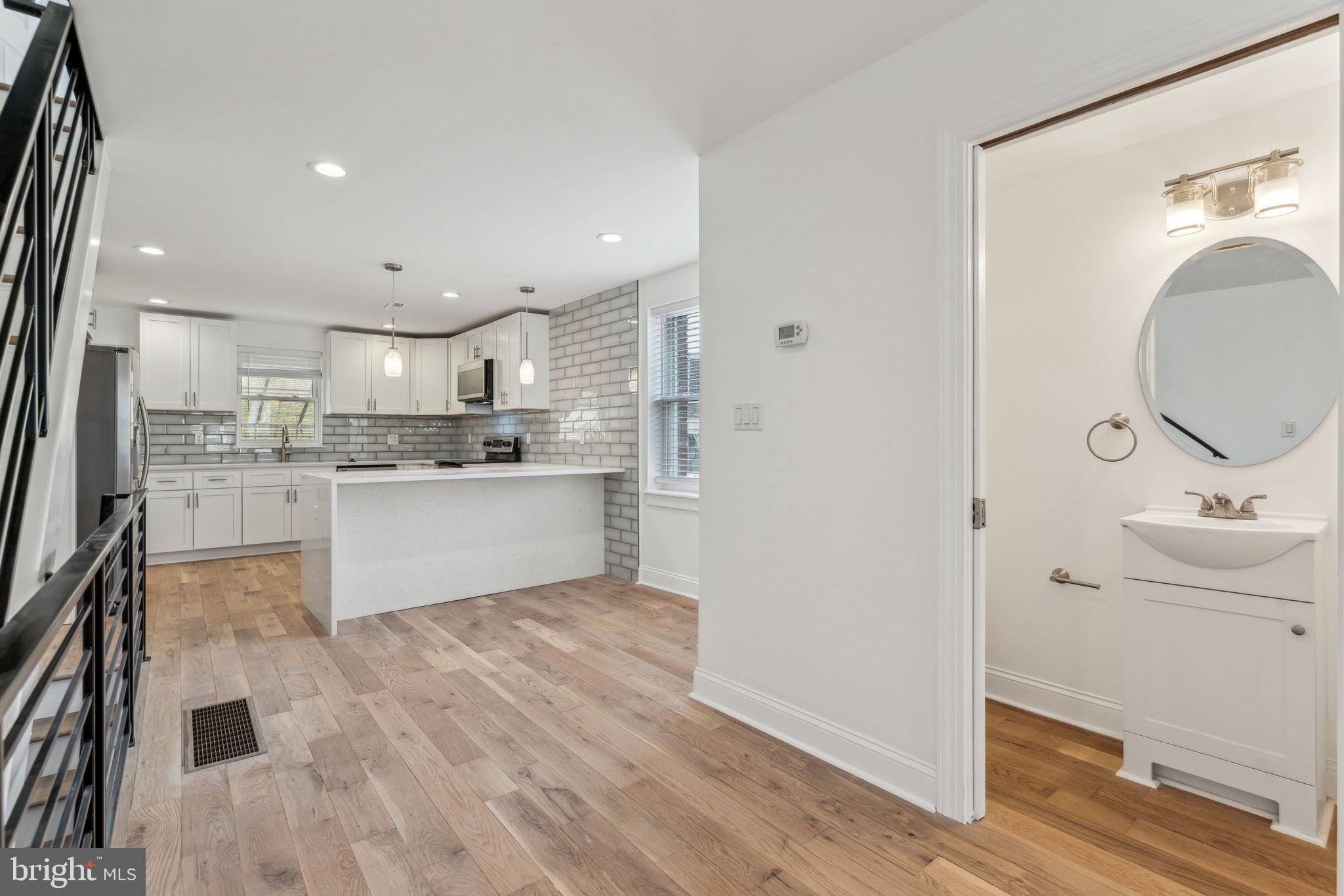 RICHMOND - Residential