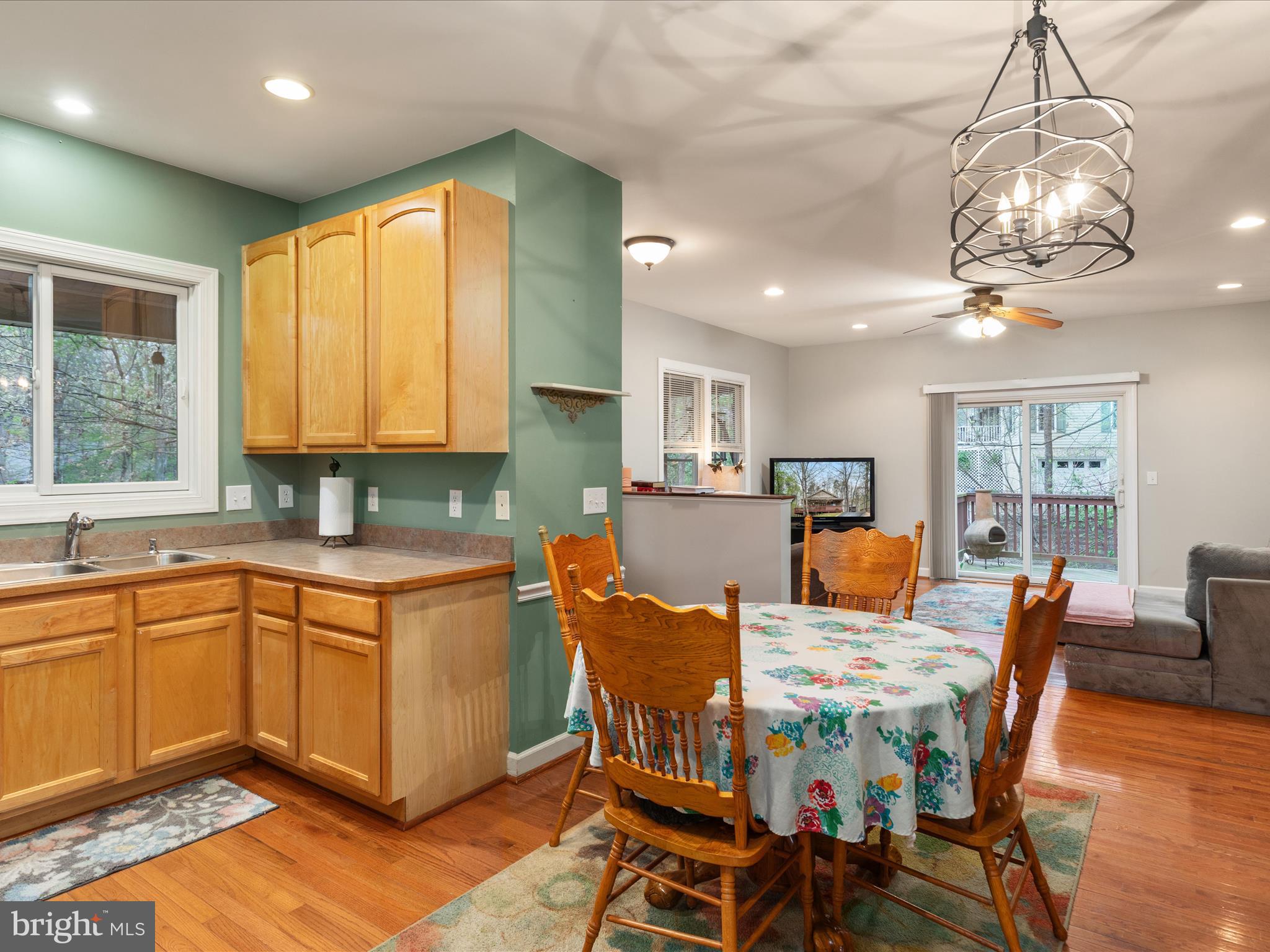 LAKE HOLIDAY ESTATES - Residential