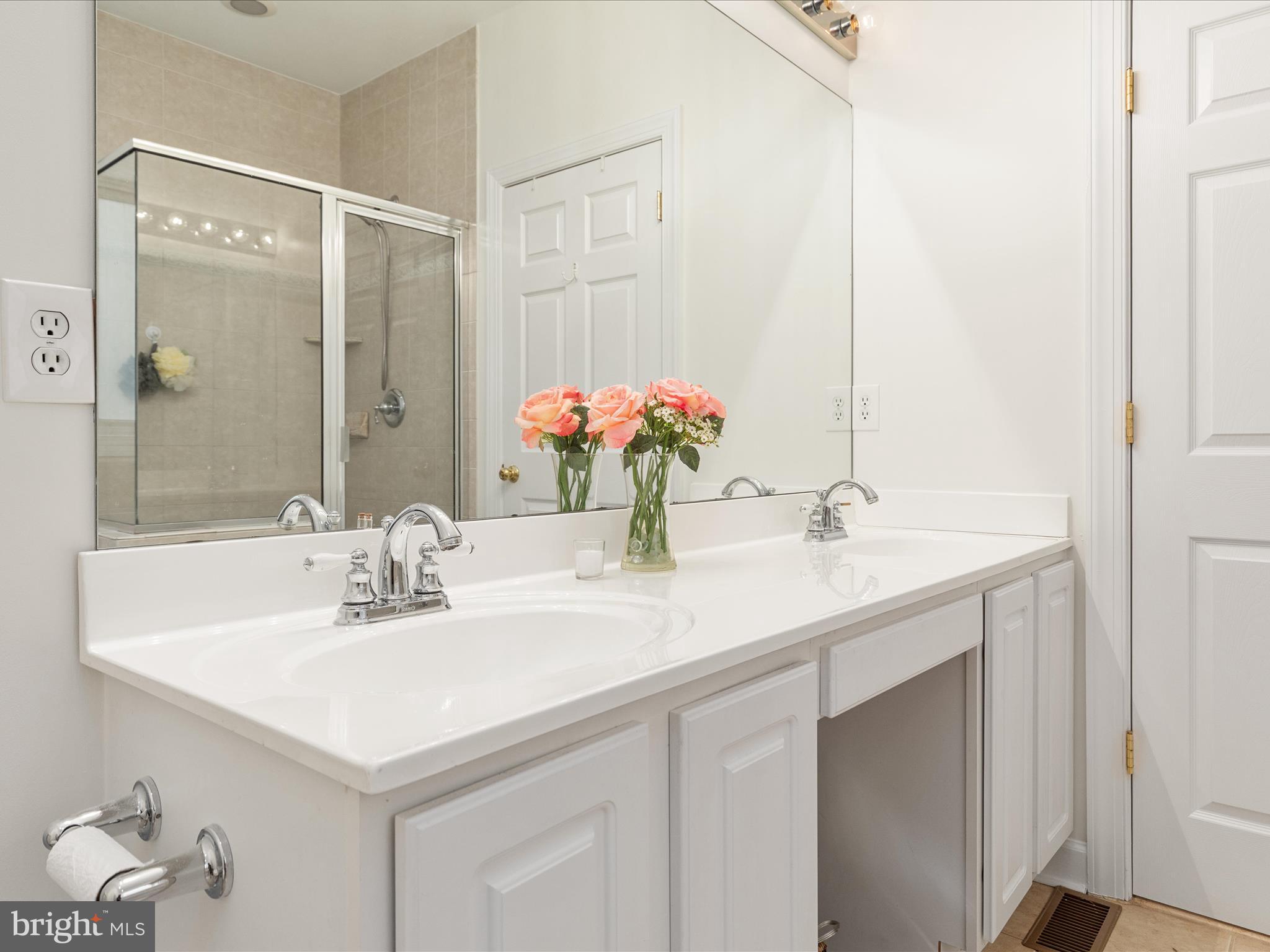 LAKE HOLIDAY ESTATES - Residential