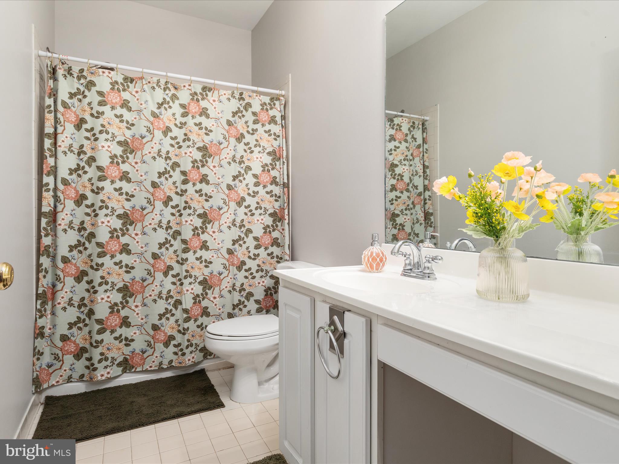 LAKE HOLIDAY ESTATES - Residential