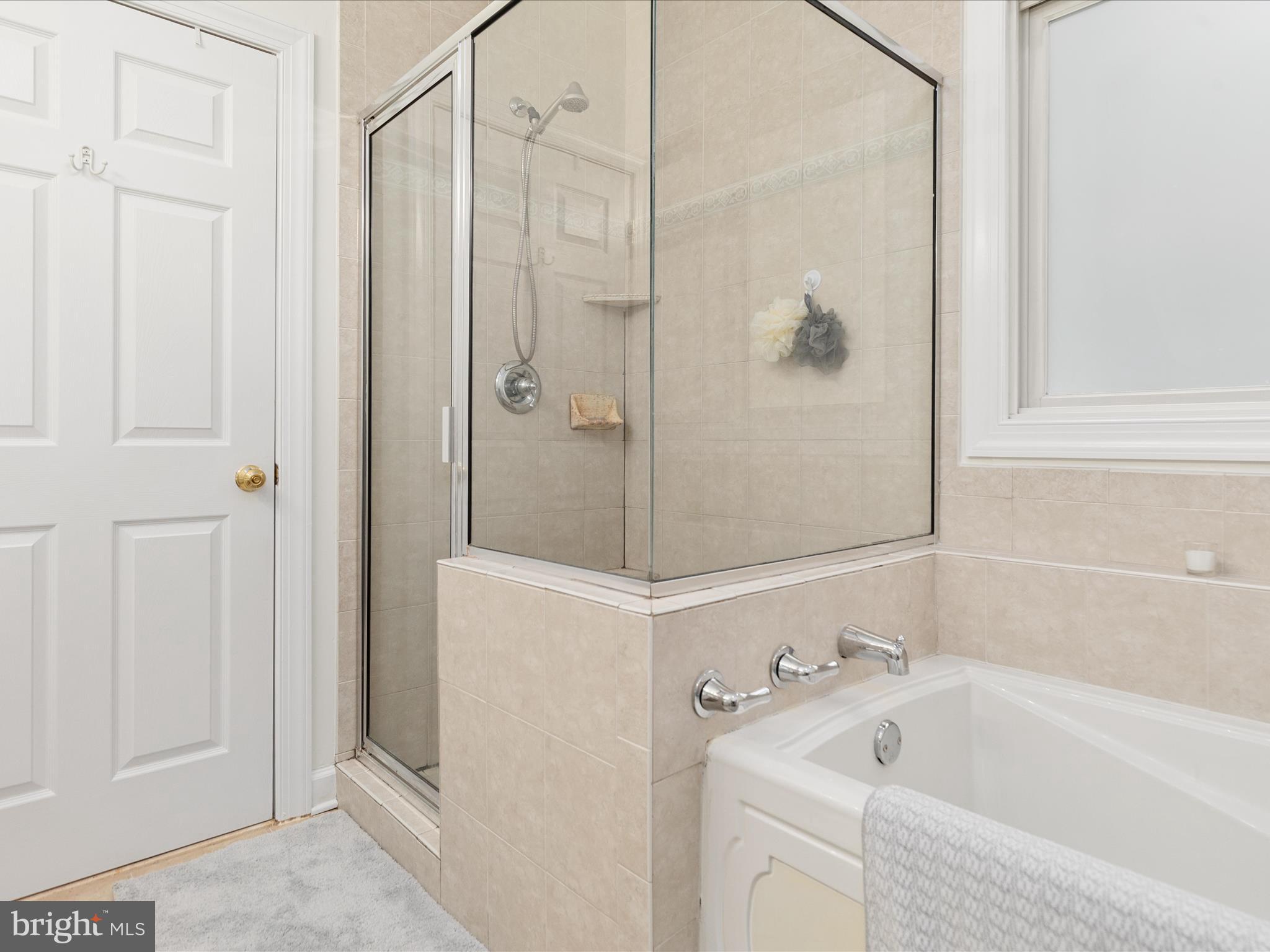 LAKE HOLIDAY ESTATES - Residential