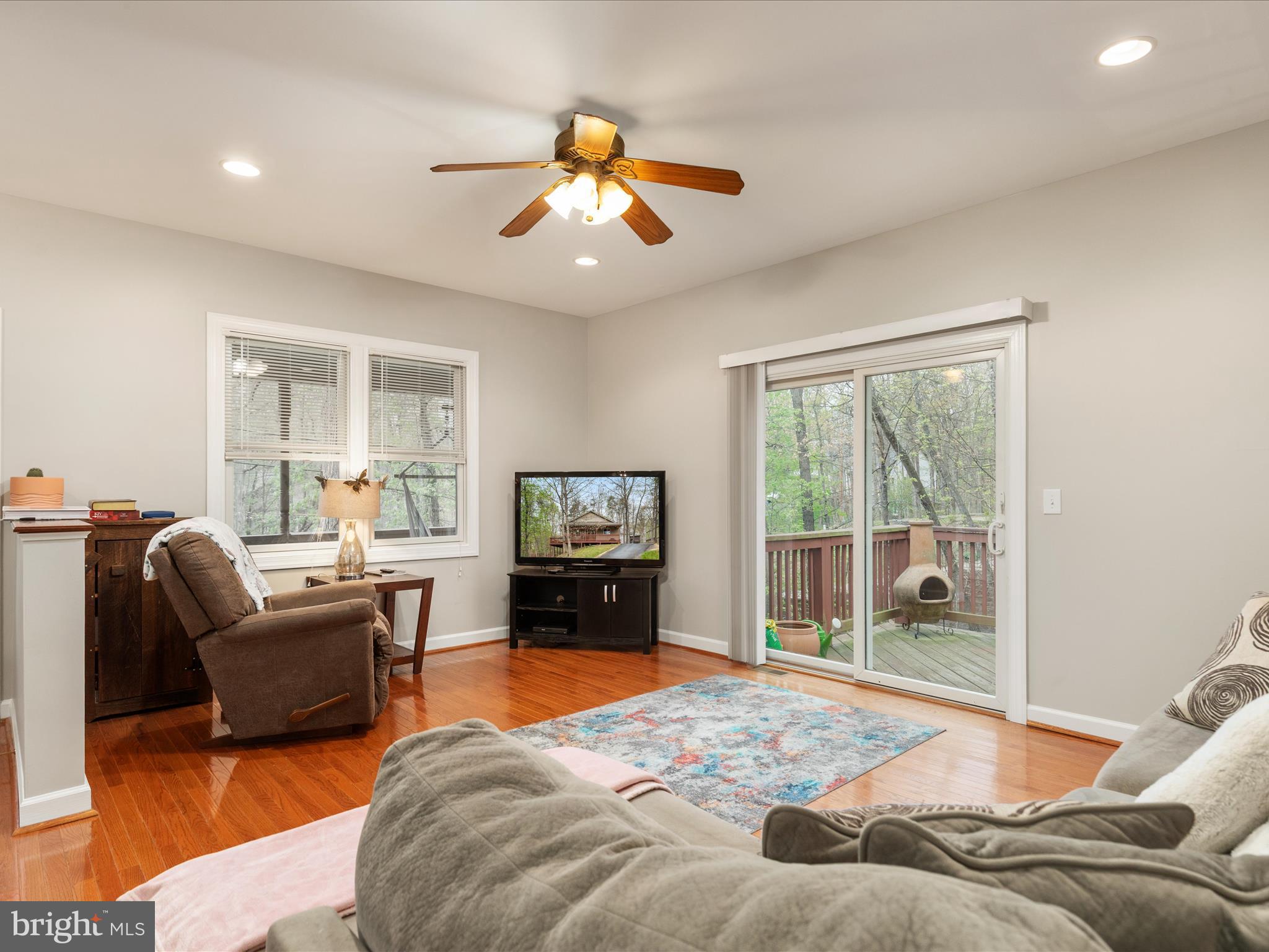 LAKE HOLIDAY ESTATES - Residential