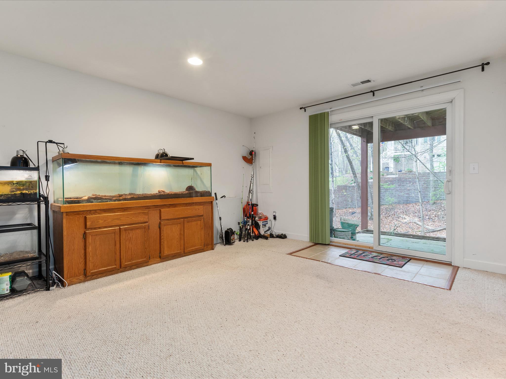 LAKE HOLIDAY ESTATES - Residential