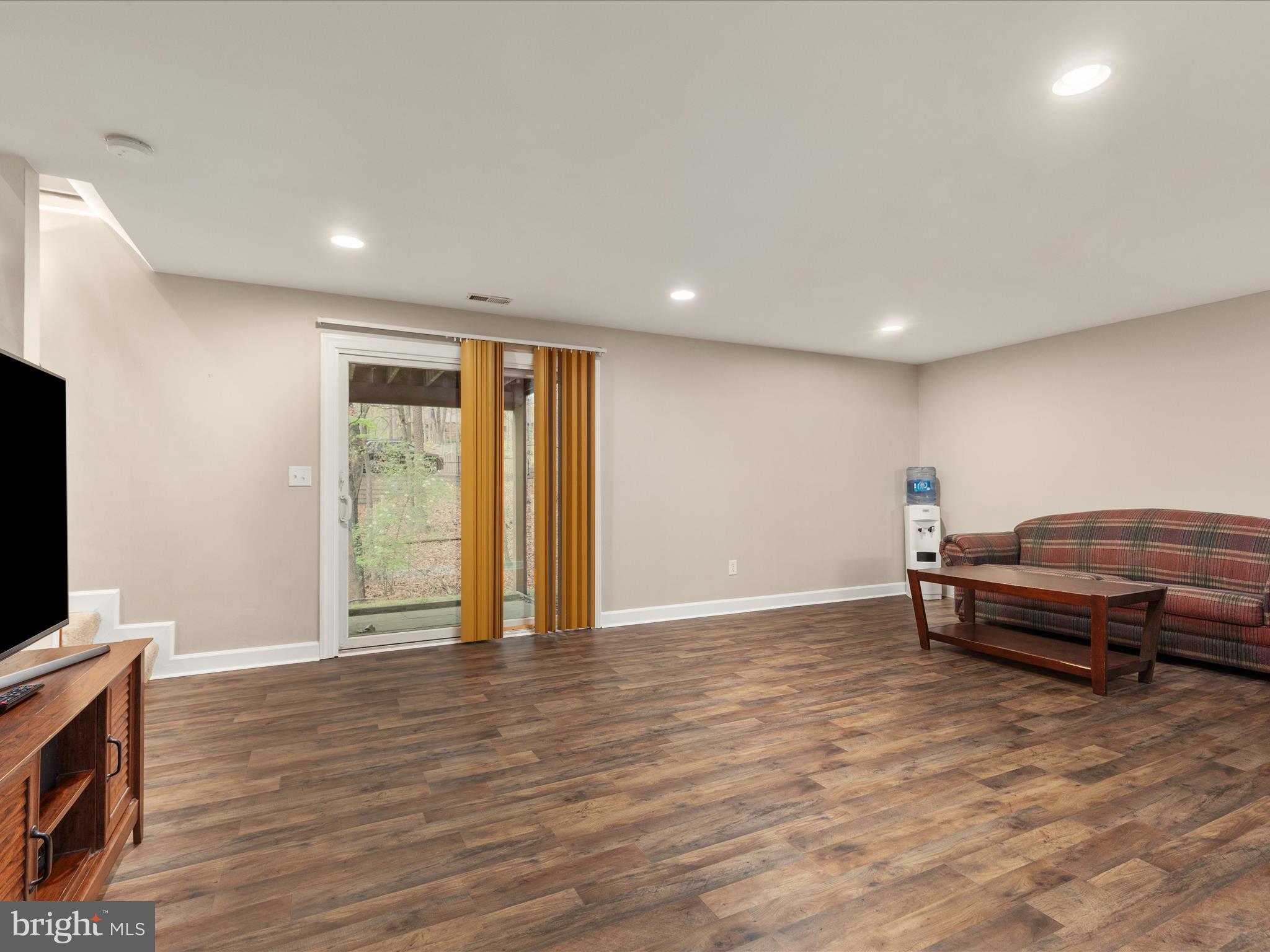 LAKE HOLIDAY ESTATES - Residential