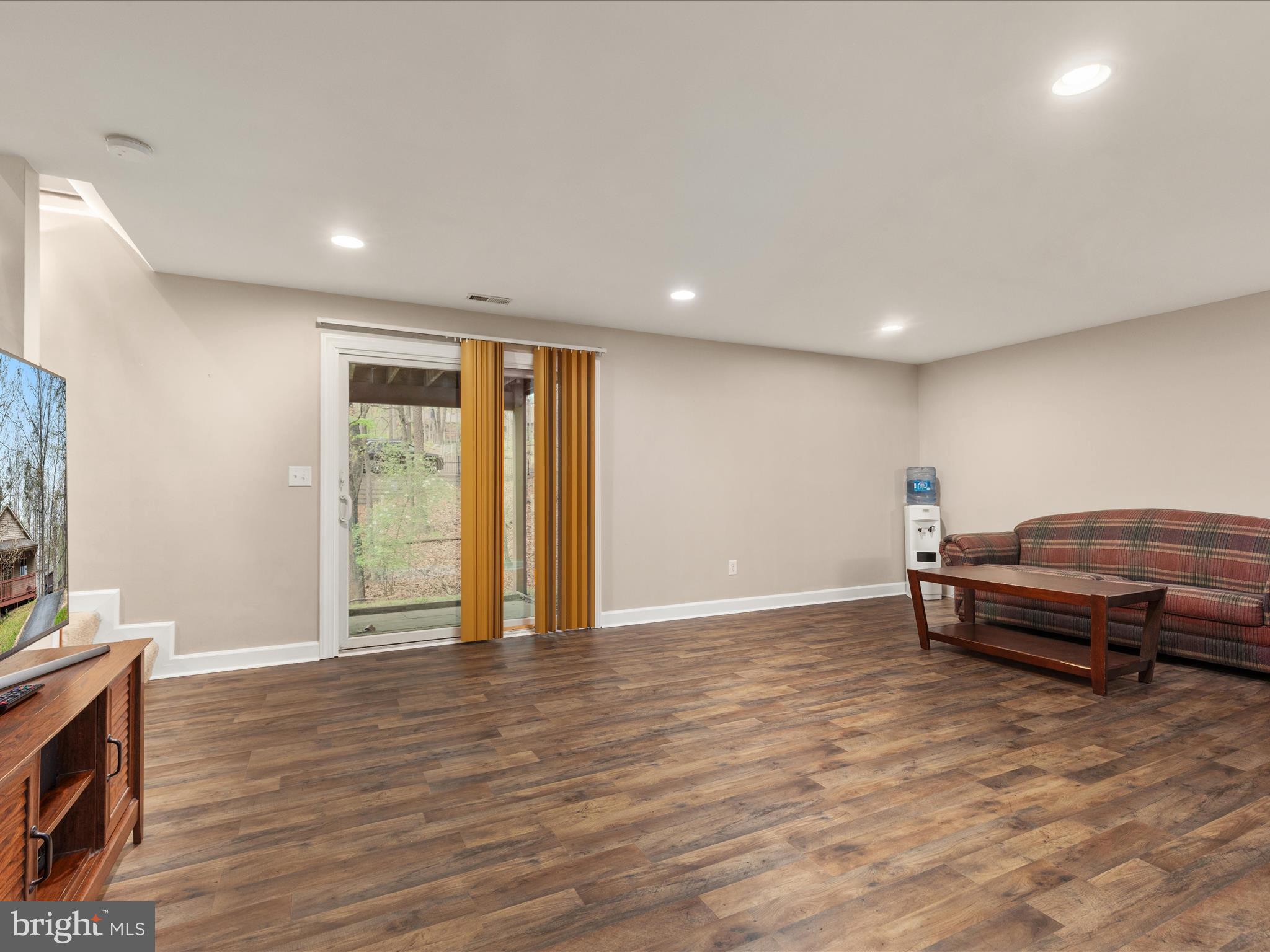 LAKE HOLIDAY ESTATES - Residential