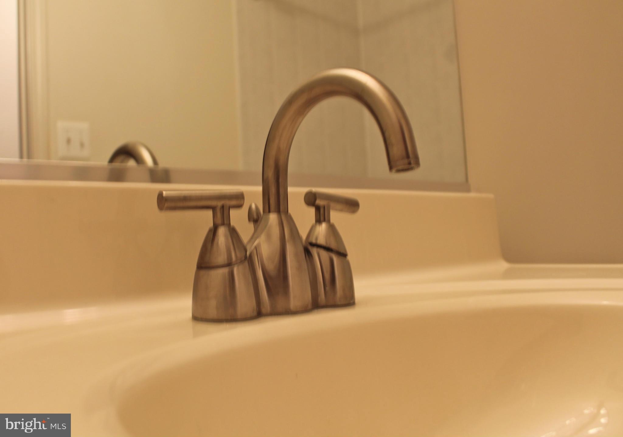 NORTH GREEN CONDOMINIUMS - Residential Lease