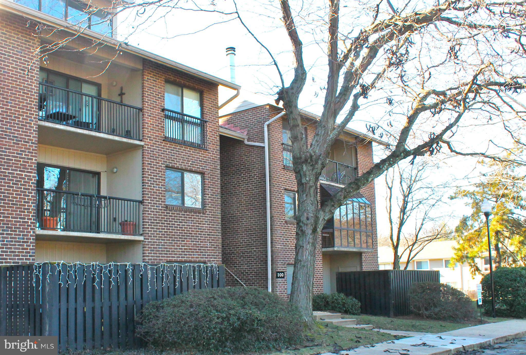 NORTH GREEN CONDOMINIUMS - Residential Lease