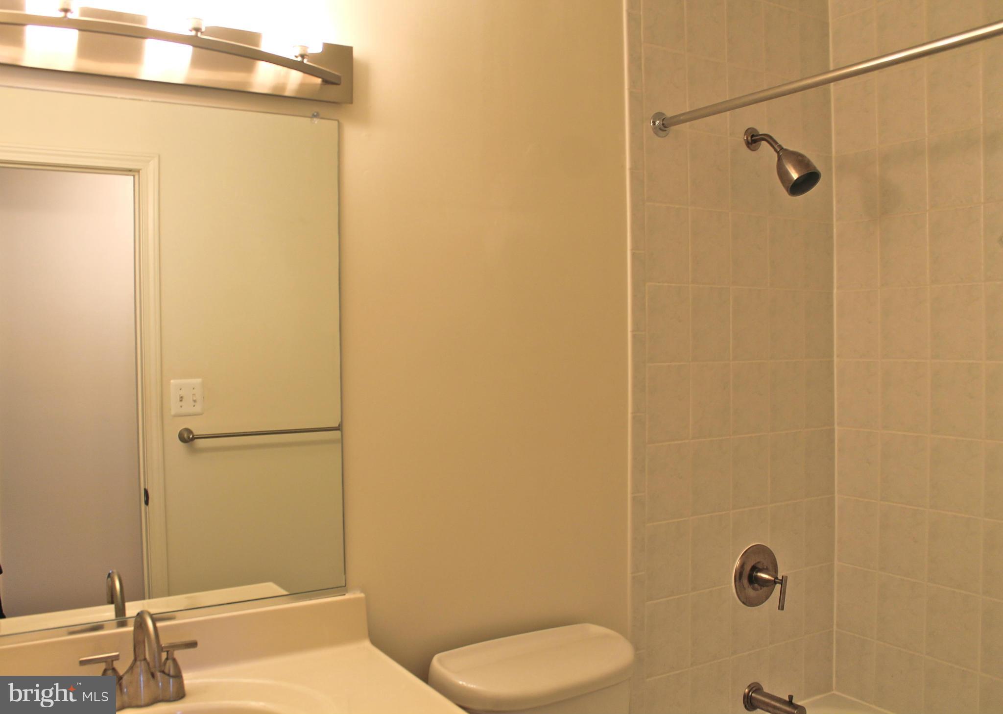 NORTH GREEN CONDOMINIUMS - Residential Lease