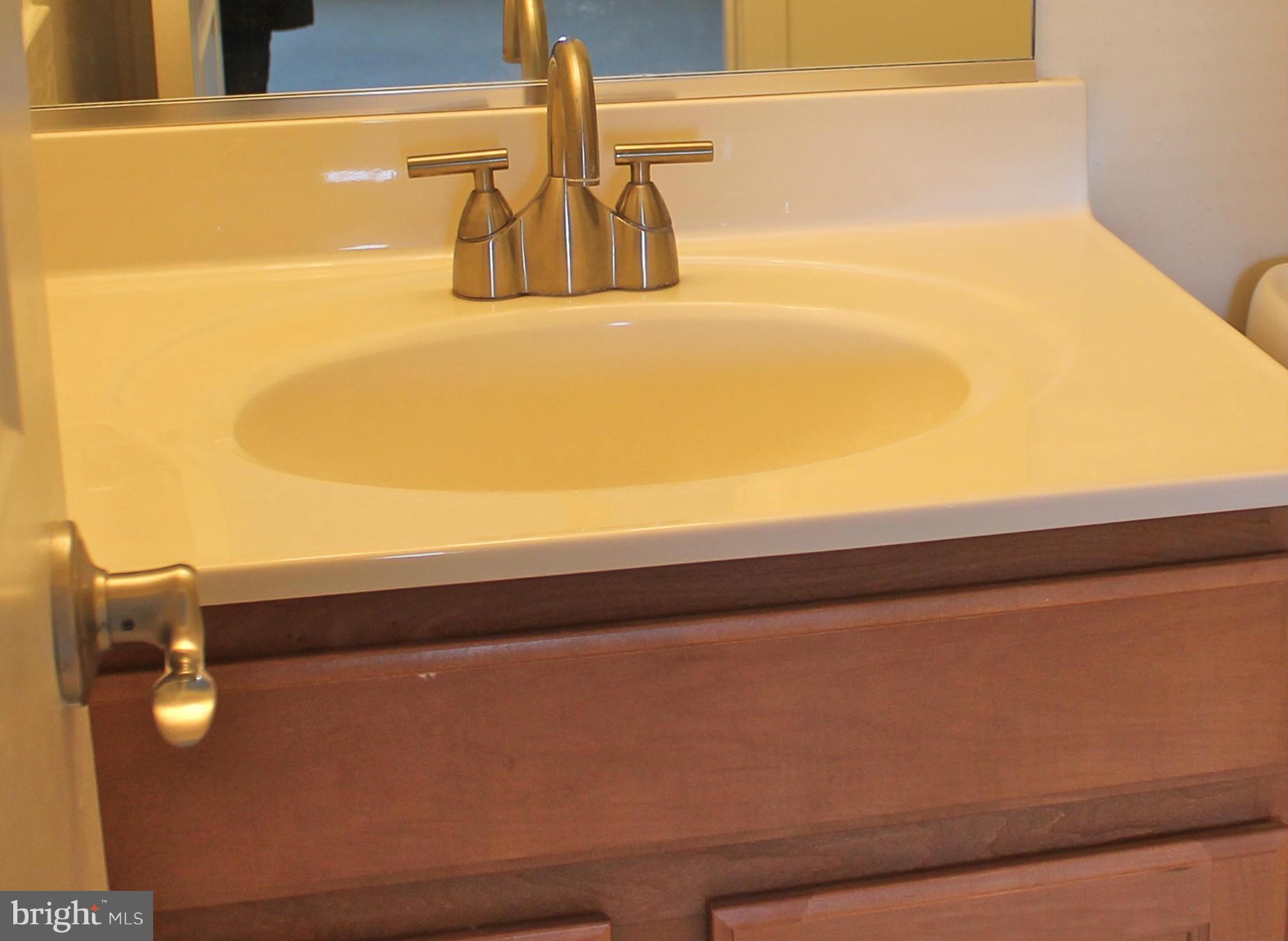 NORTH GREEN CONDOMINIUMS - Residential Lease