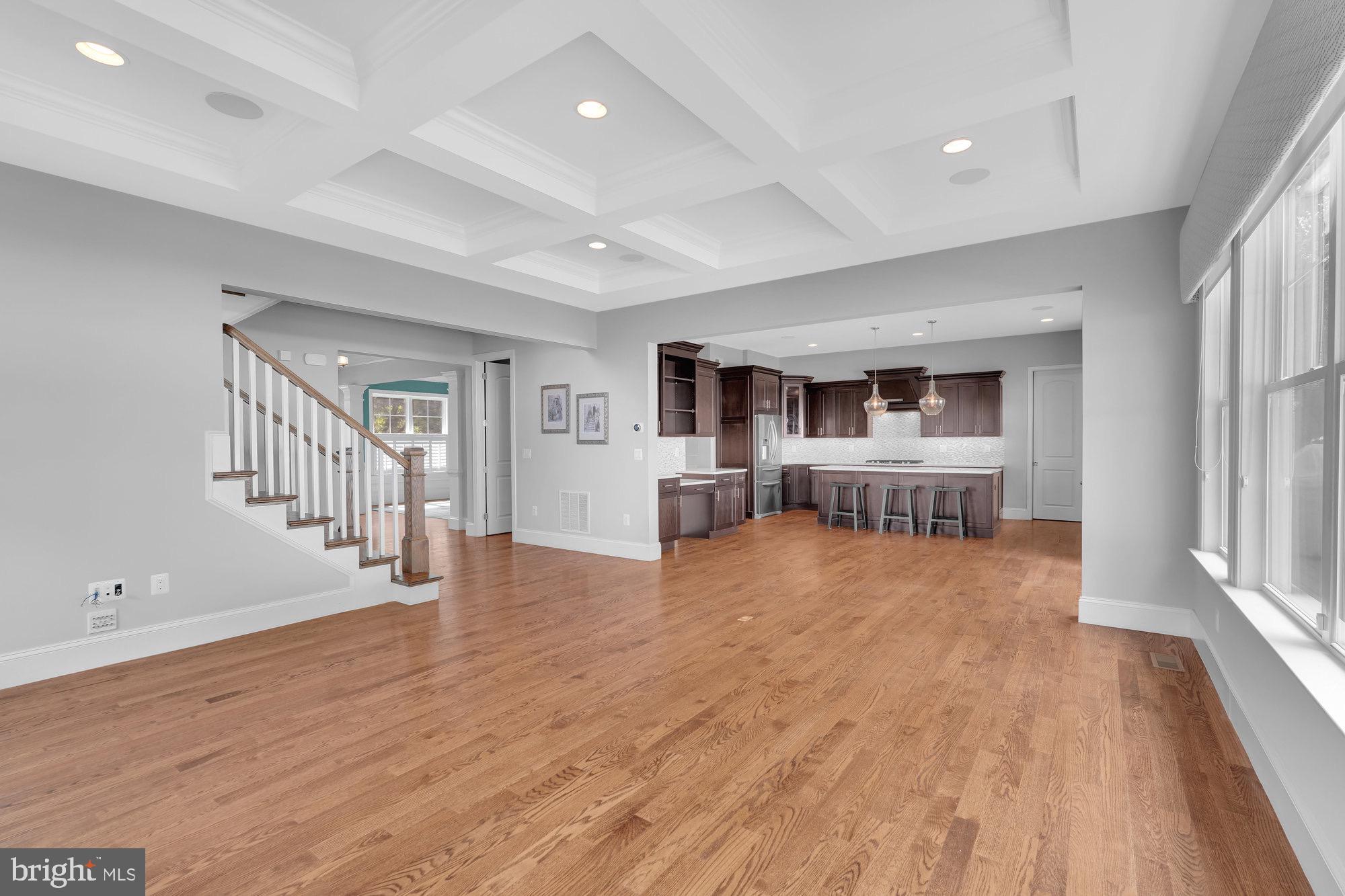 TOWN AND COUNTRY ESTATES - Residential