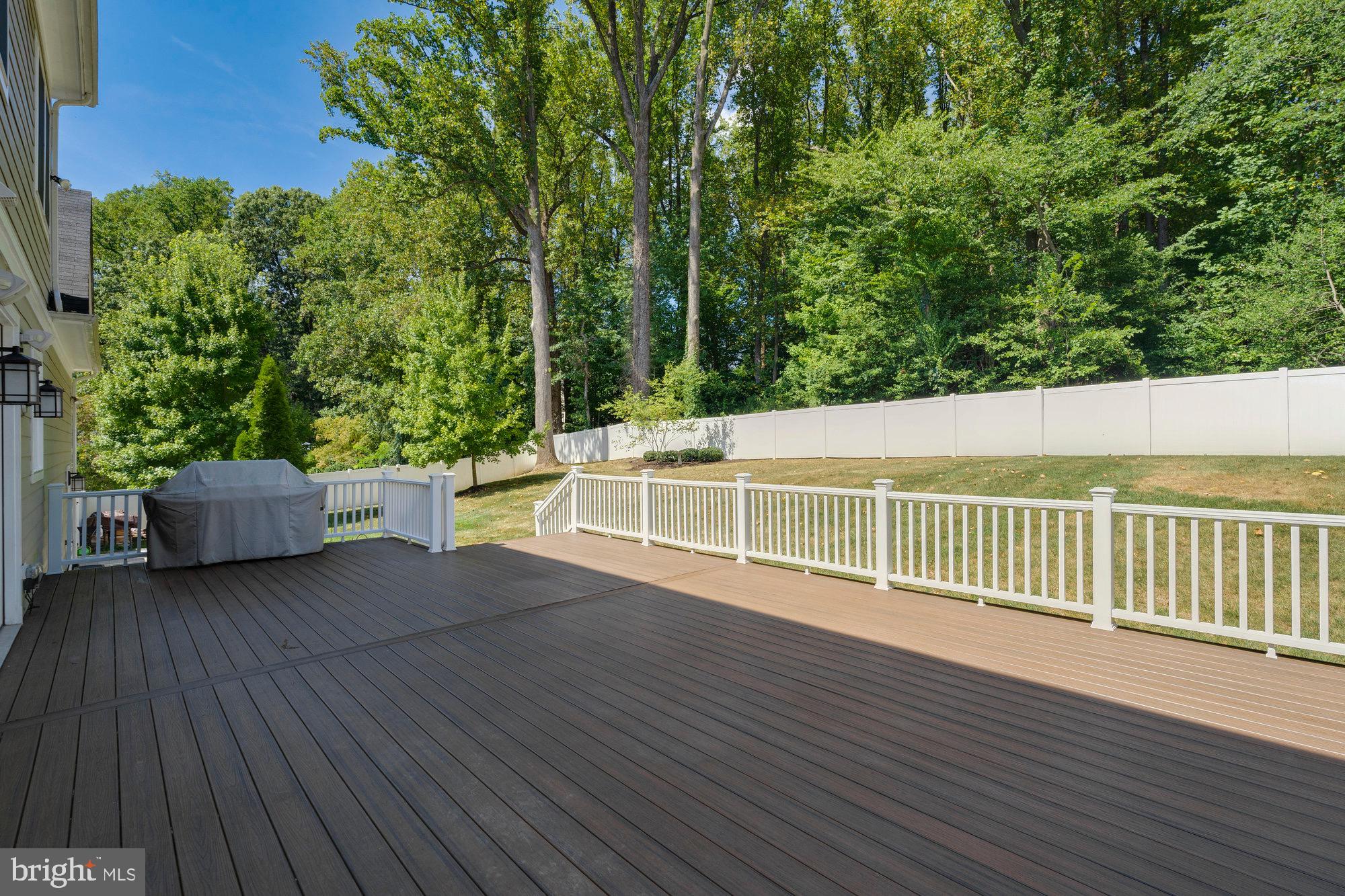 TOWN AND COUNTRY ESTATES - Residential