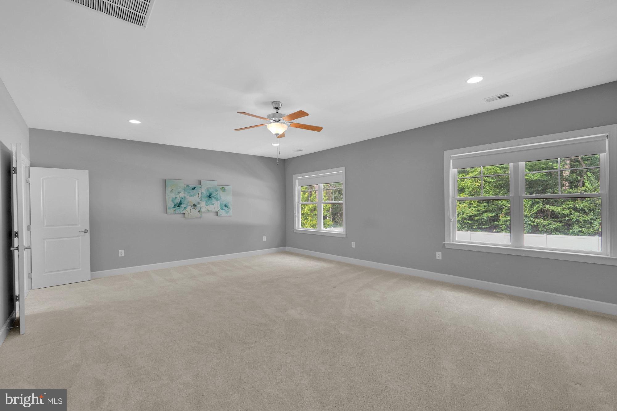 TOWN AND COUNTRY ESTATES - Residential