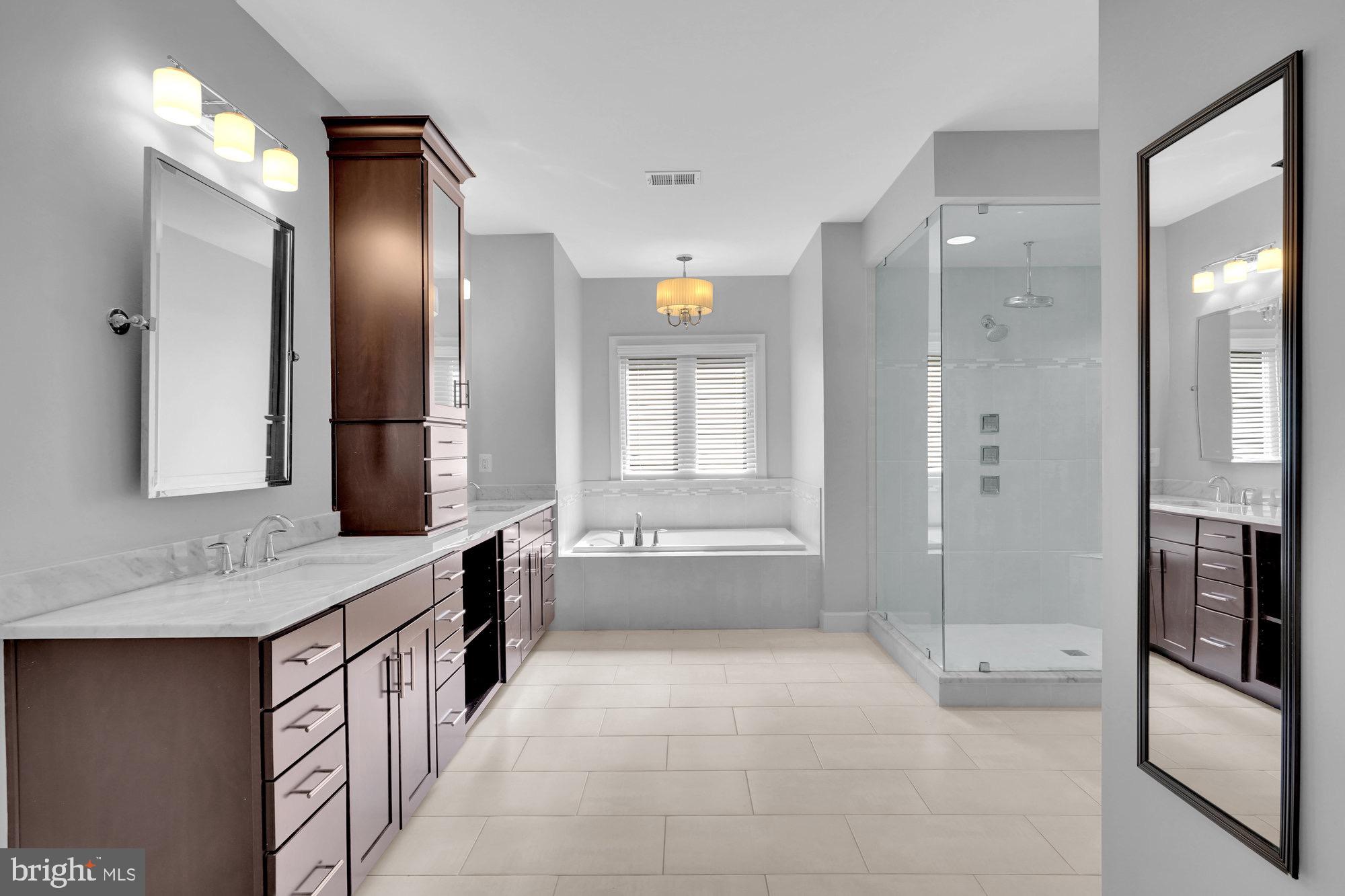 TOWN AND COUNTRY ESTATES - Residential