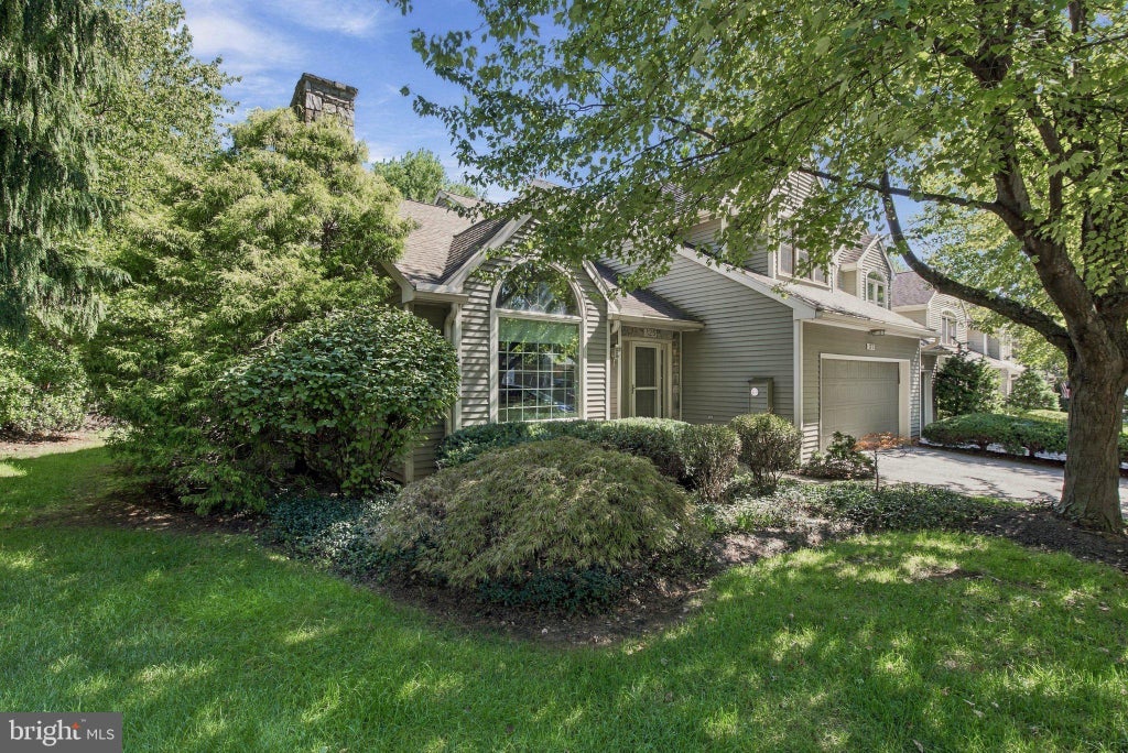 Photo of 125 Deer Ford #125, LANCASTER, PA 17601 (MLS # PALA2096310)