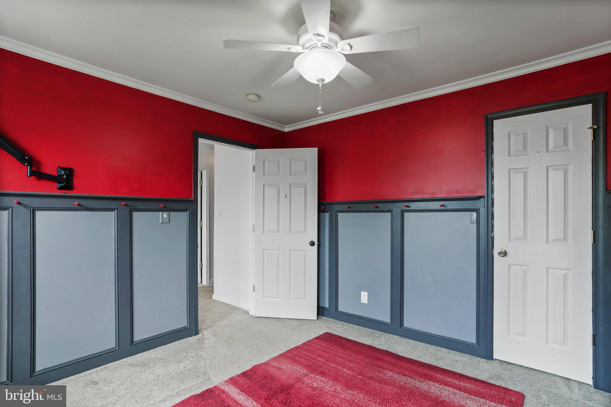 MILLS FARM - Residential