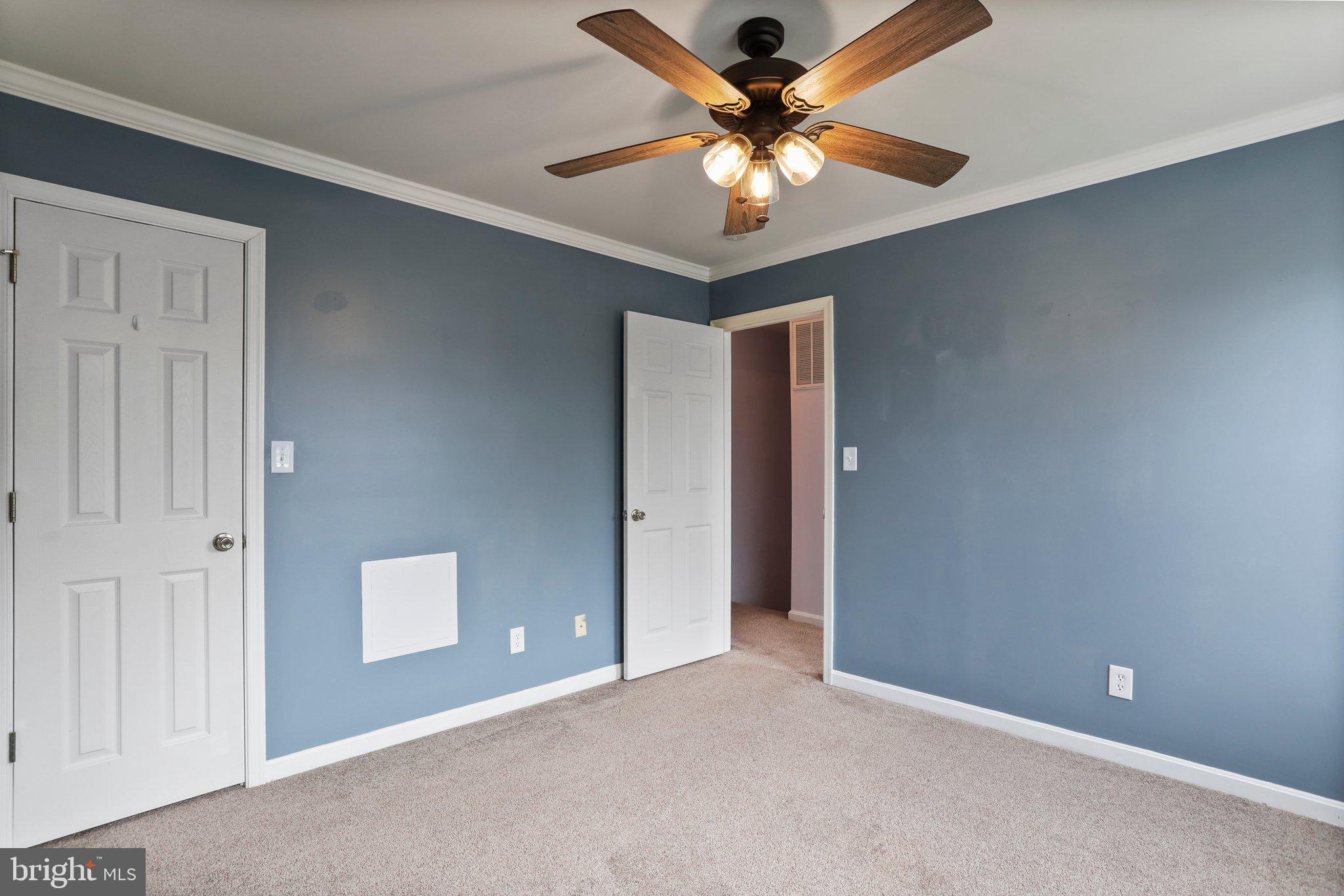 MILLS FARM - Residential